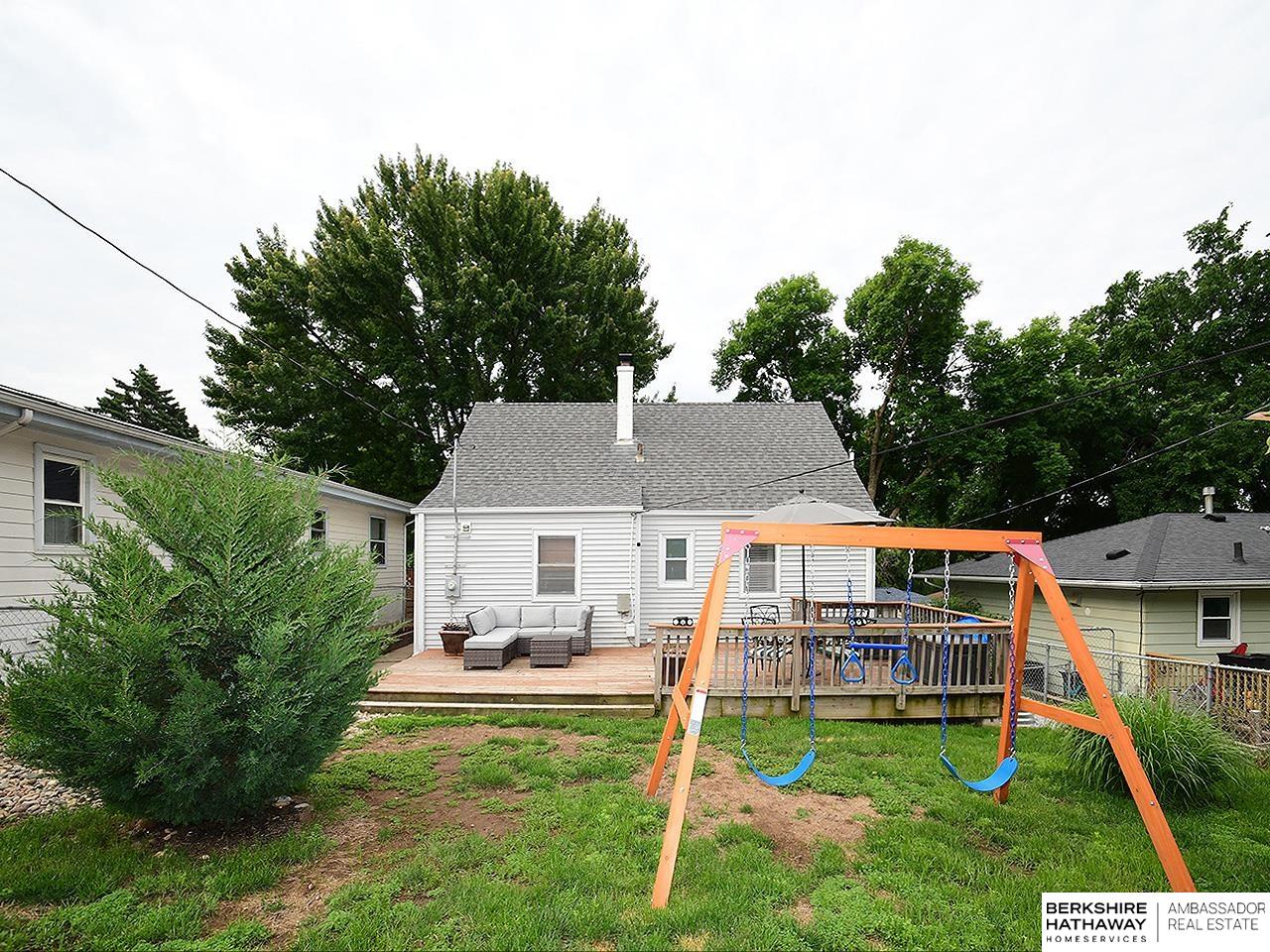 Omaha, Nebraska 68104, United States, 3 Bedrooms Bedrooms, ,1 BathroomBathrooms,Residential,Pending,146970