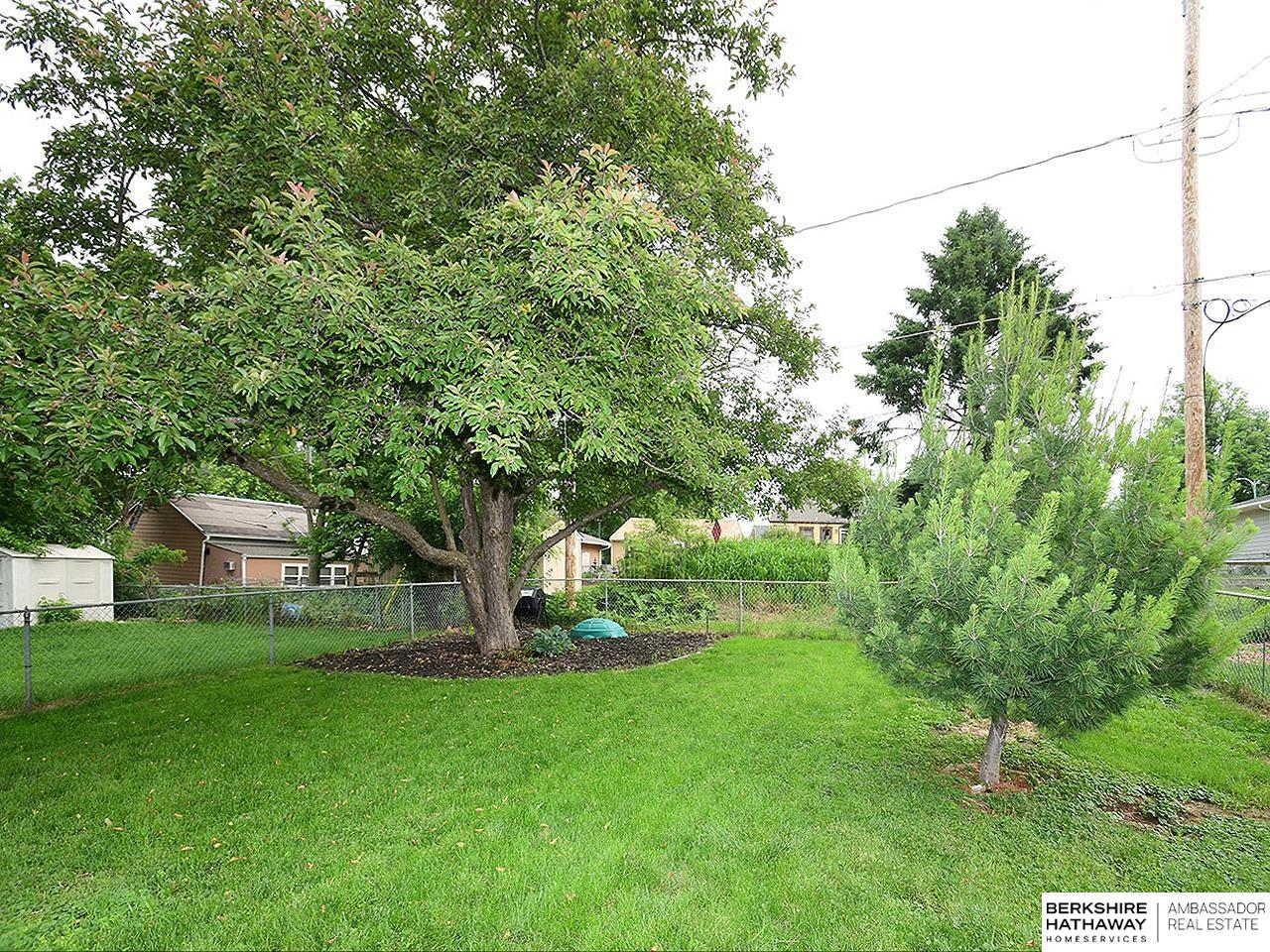 Omaha, Nebraska 68104, United States, 3 Bedrooms Bedrooms, ,1 BathroomBathrooms,Residential,Pending,146970