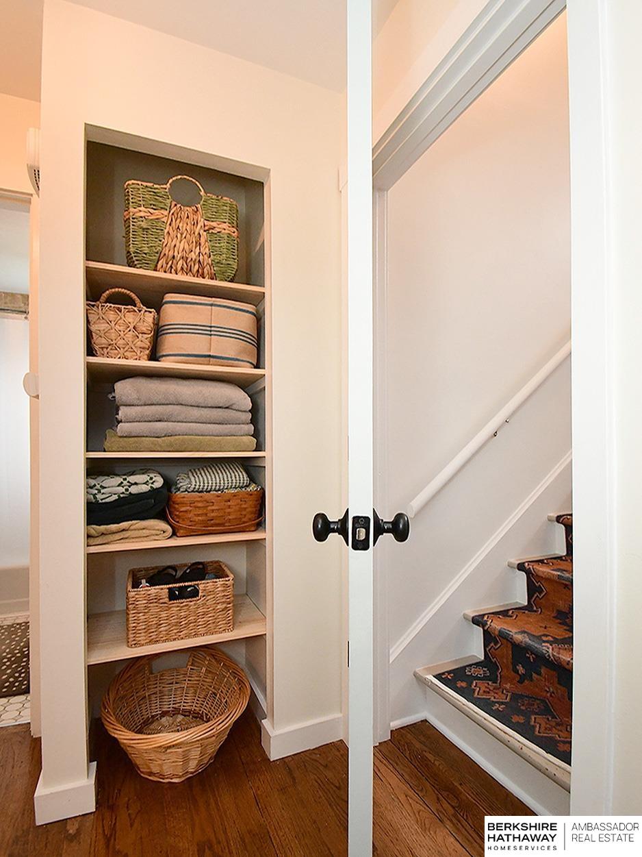 Omaha, Nebraska 68104, United States, 3 Bedrooms Bedrooms, ,1 BathroomBathrooms,Residential,Pending,146970