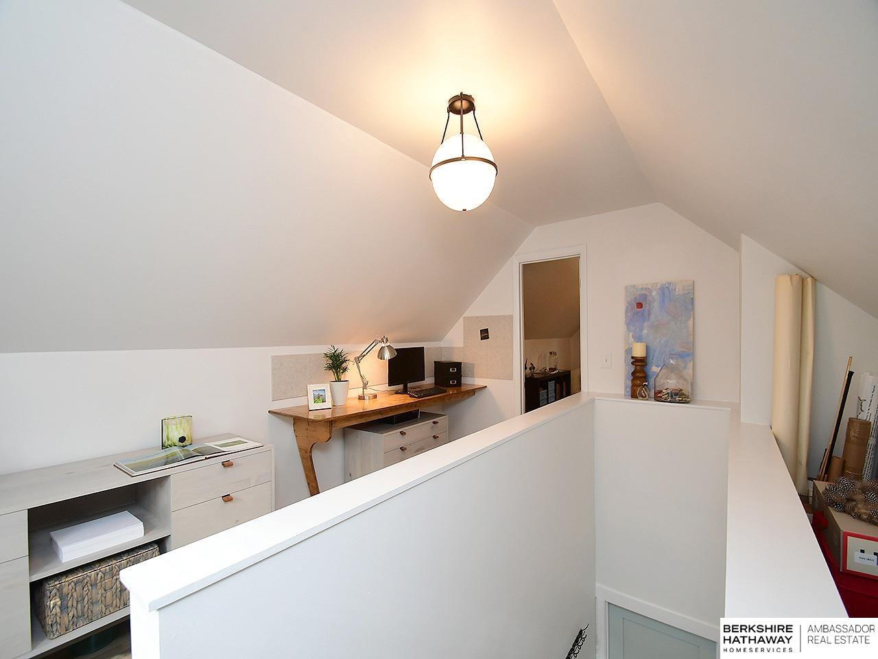 Omaha, Nebraska 68104, United States, 3 Bedrooms Bedrooms, ,1 BathroomBathrooms,Residential,Pending,146970