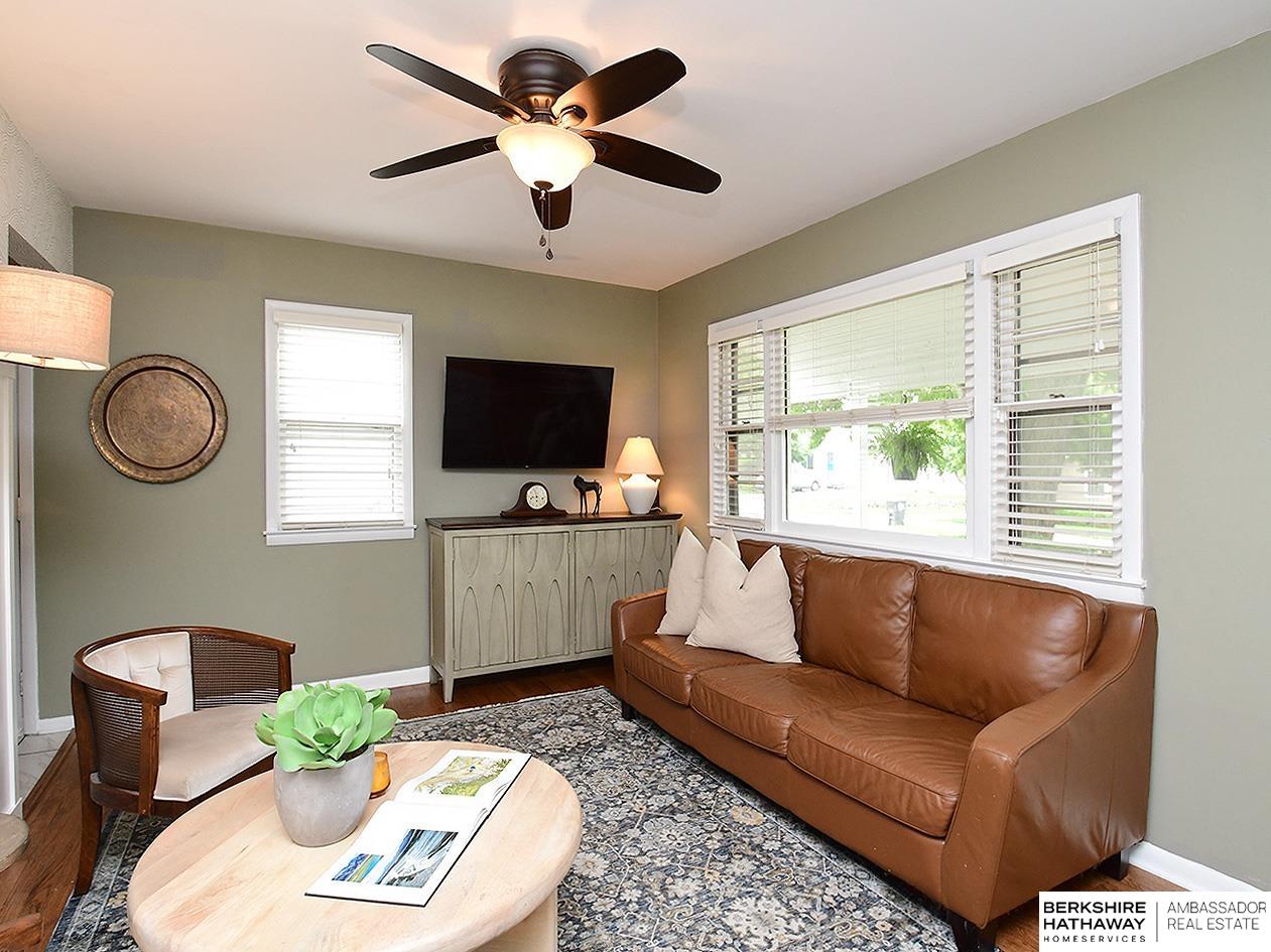 Omaha, Nebraska 68104, United States, 3 Bedrooms Bedrooms, ,1 BathroomBathrooms,Residential,Pending,146970