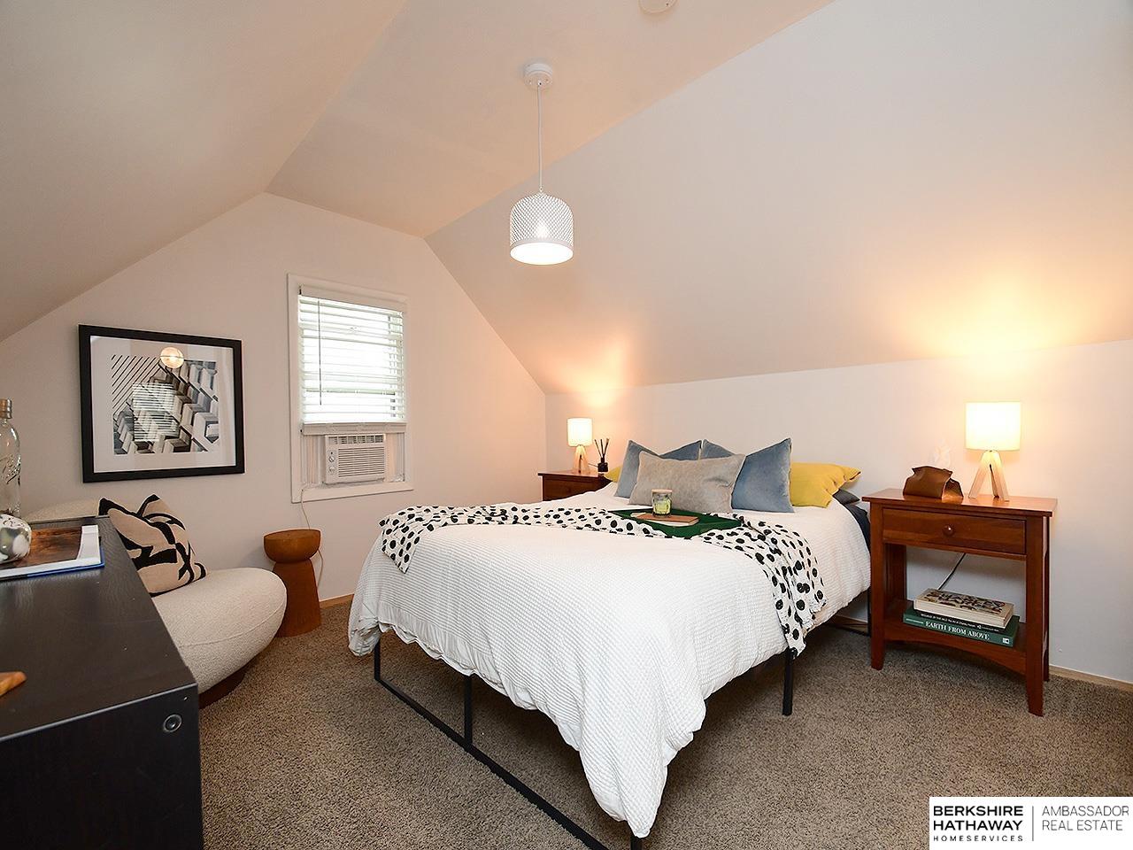 Omaha, Nebraska 68104, United States, 3 Bedrooms Bedrooms, ,1 BathroomBathrooms,Residential,Pending,146970