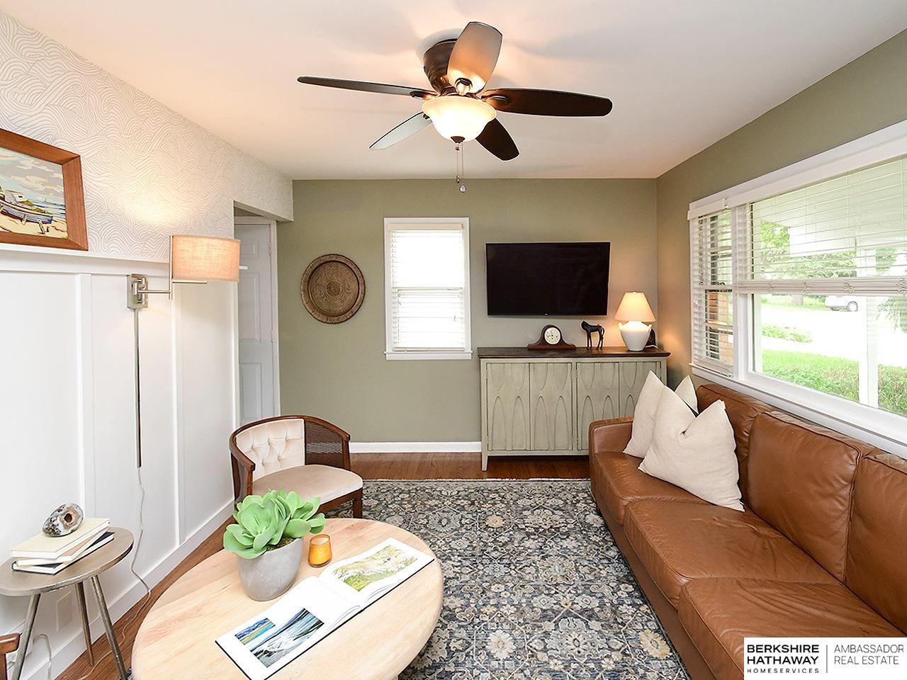 Omaha, Nebraska 68104, United States, 3 Bedrooms Bedrooms, ,1 BathroomBathrooms,Residential,Pending,146970