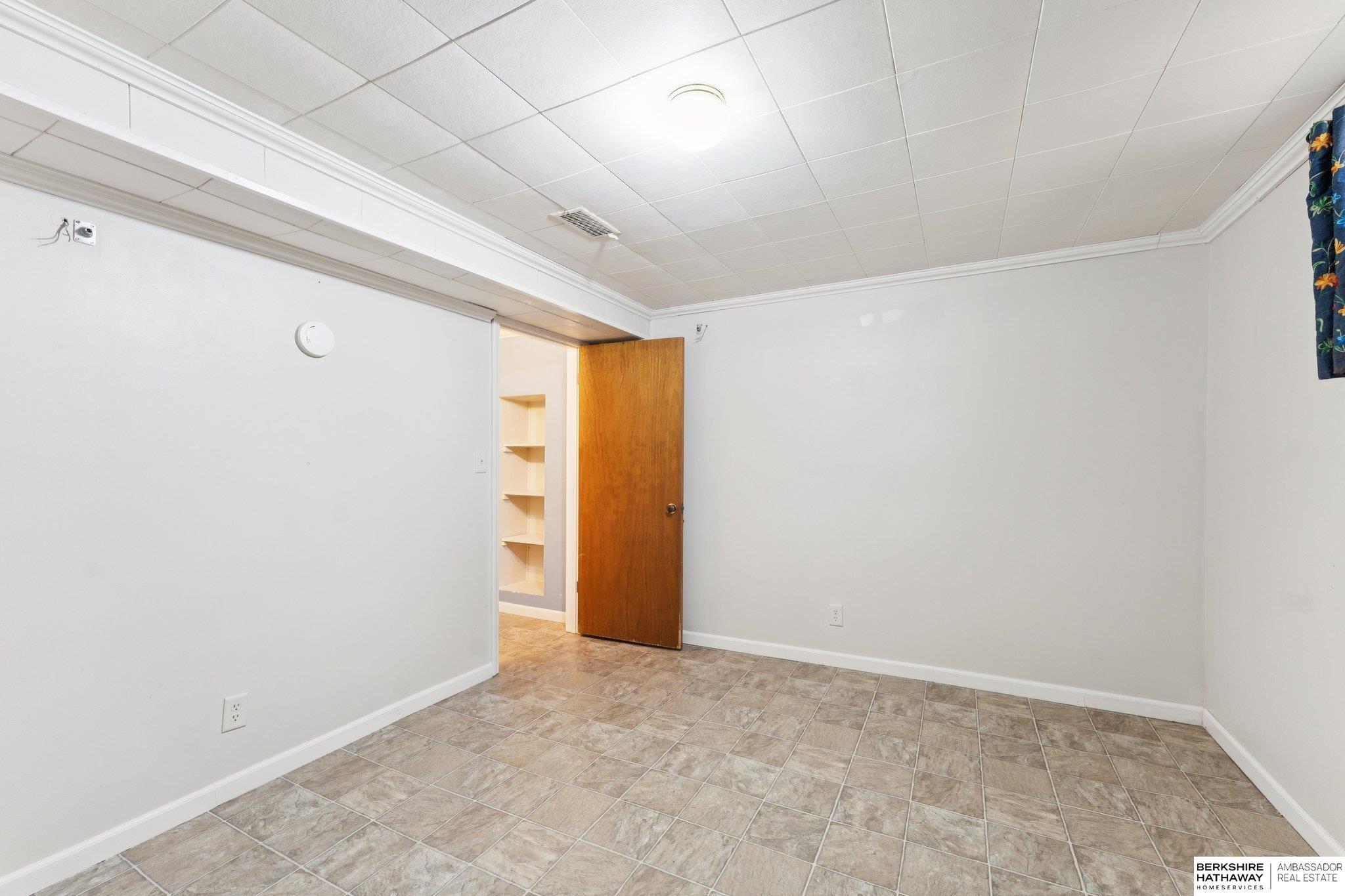 Bellevue, Nebraska 68005, United States, 2 Bedrooms Bedrooms, ,1 BathroomBathrooms,Residential,Active,239515