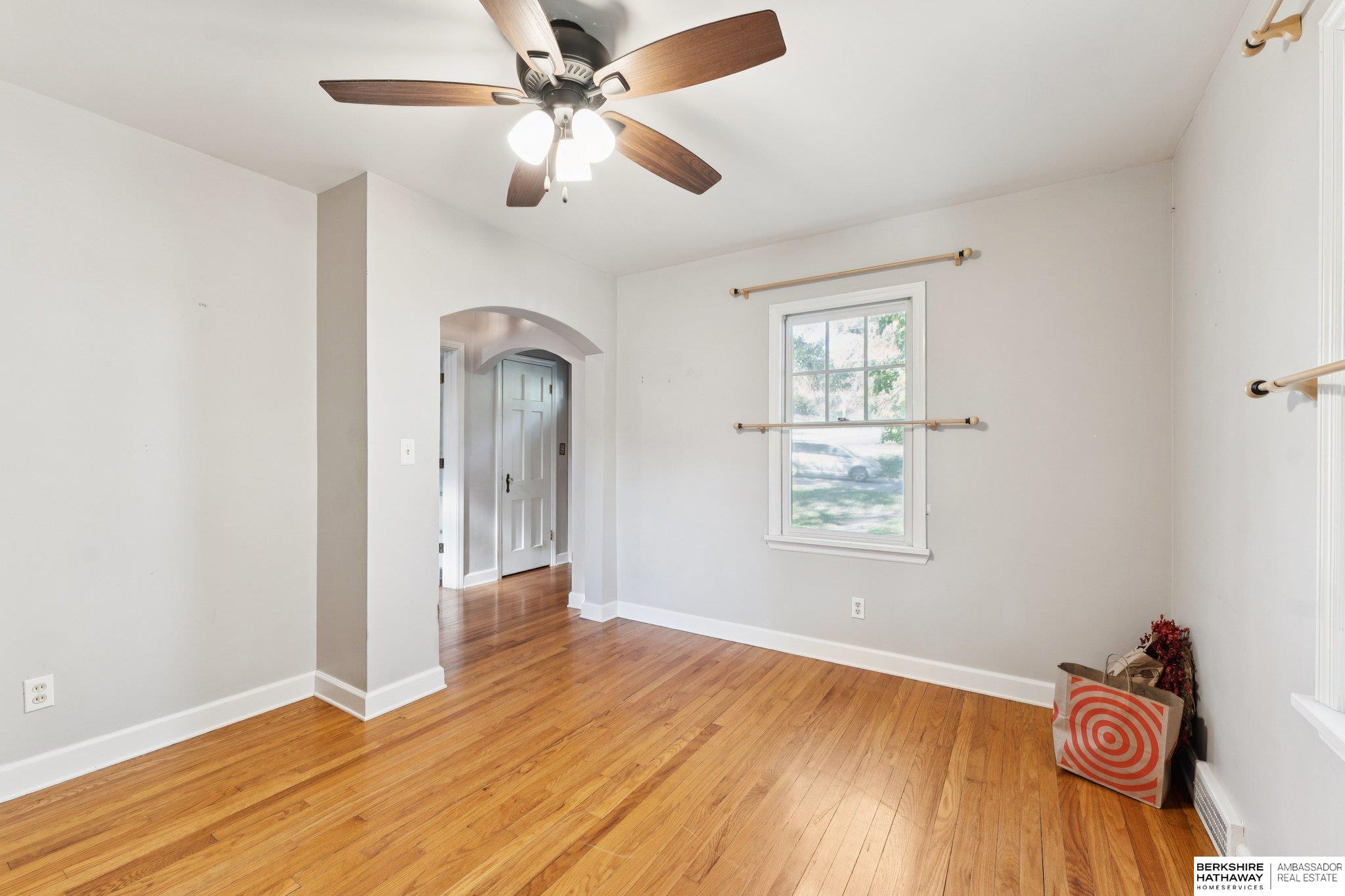 Bellevue, Nebraska 68005, United States, 2 Bedrooms Bedrooms, ,1 BathroomBathrooms,Residential,Active,239515