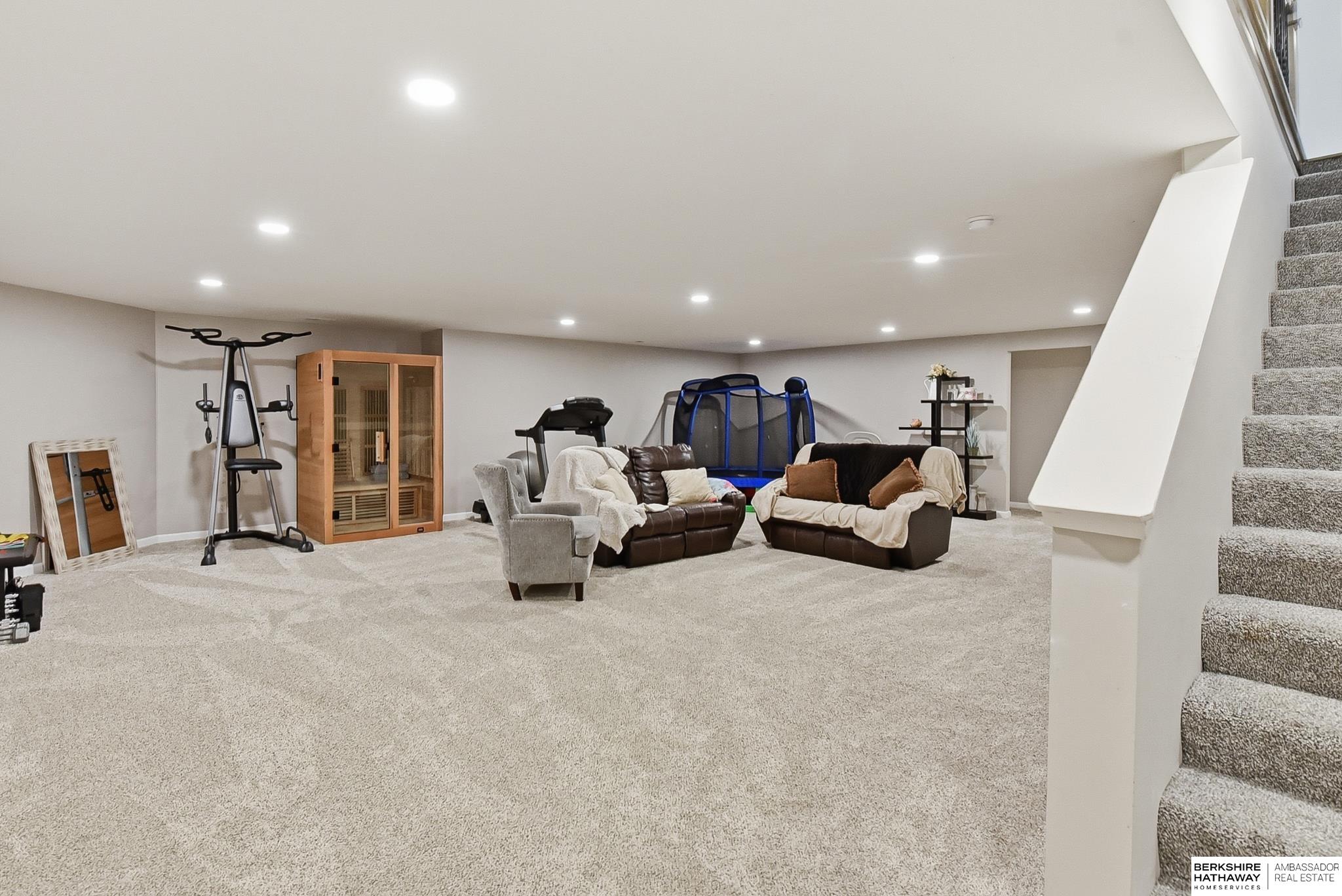 Photo 1 of 41 — 9716 Osprey Lane, Papillion, NE 68046