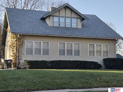 Photo of 711 N 8th Street, Beatrice, NE 68310 (MLS # 22533959)