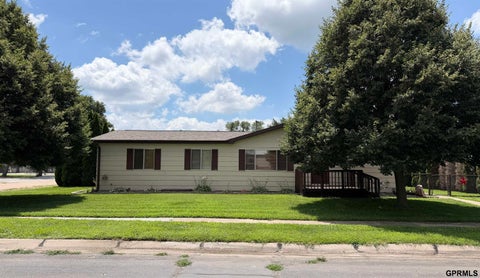 Photo of 209 E 6th Street, DAVENPORT, NE 68335 (MLS # 22619272)