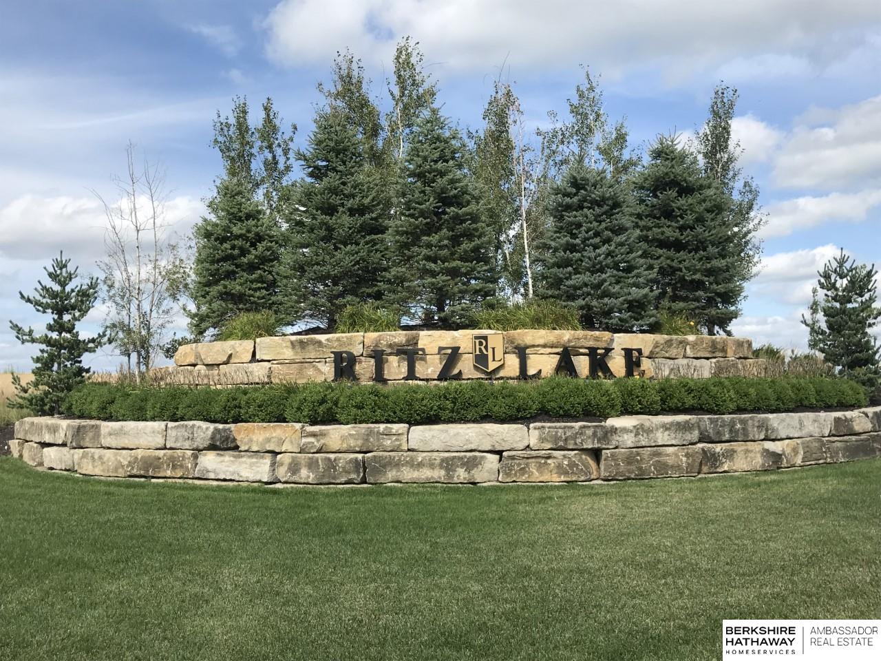 Photo 1 of 3 — 2952 Bryan Shore Drive, Fremont, NE 68025