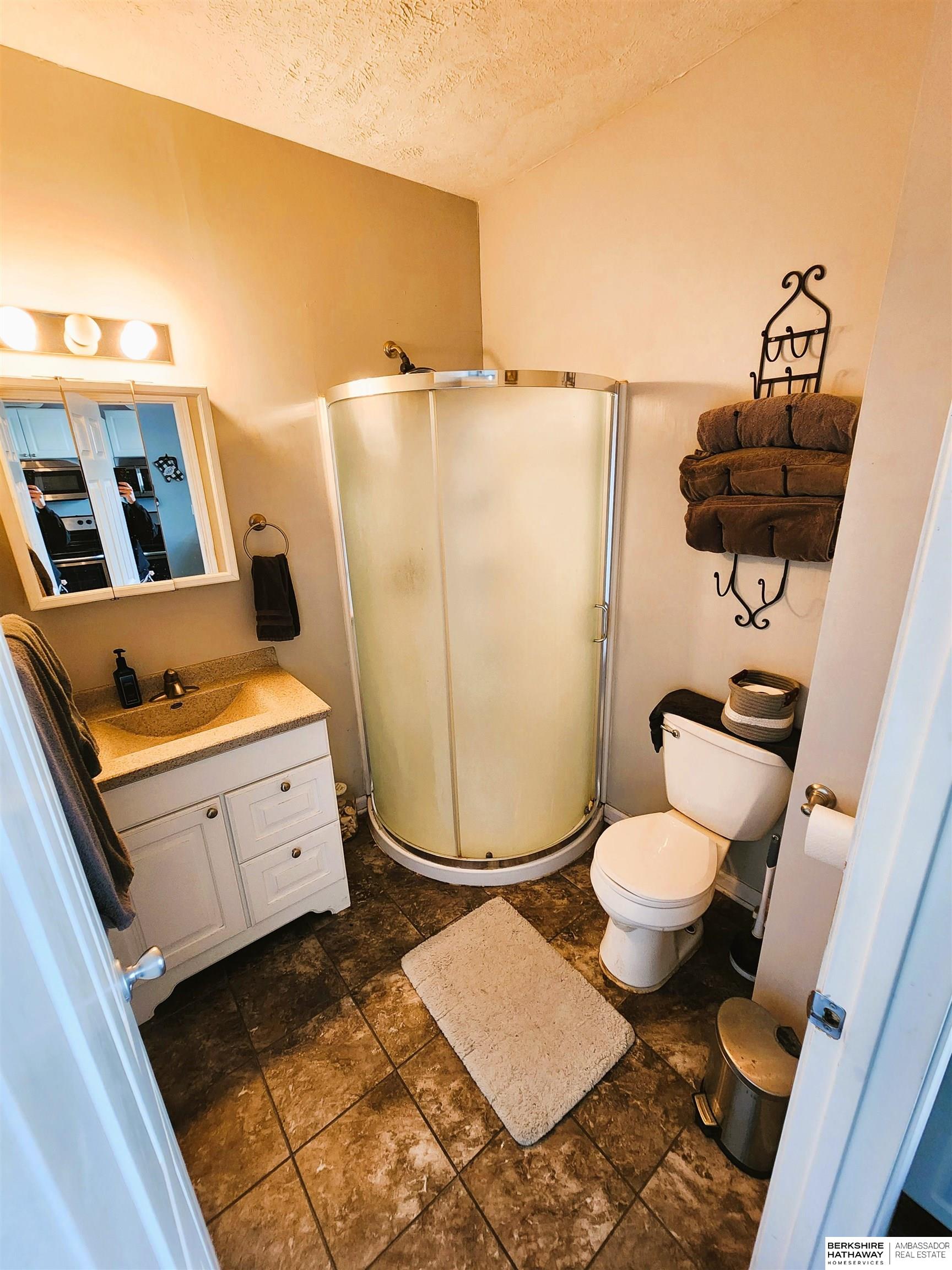 Fremont, Nebraska 68025, United States, 3 Bedrooms Bedrooms, ,2 BathroomsBathrooms,Residential,Active,204651