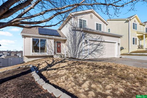 Photo of 7342 S 183rd Street, Omaha, NE 68136 (MLS # 22605179)