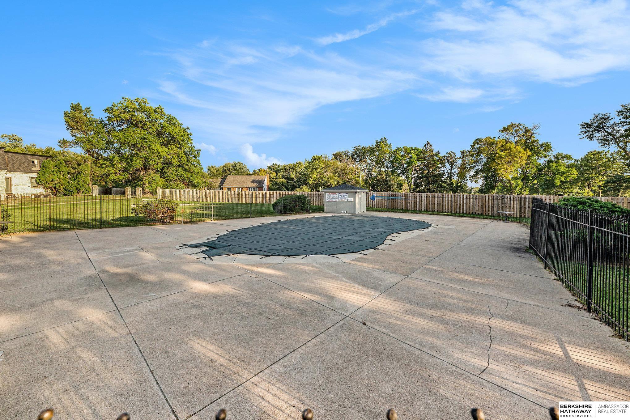 Omaha, Nebraska 68137, United States, 2 Bedrooms Bedrooms, ,2 BathroomsBathrooms,Residential,Active,222618