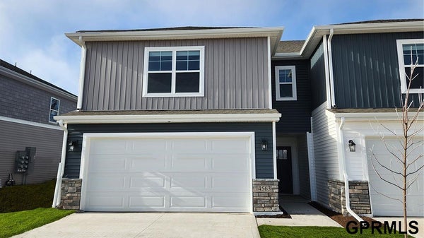 20611 LILLIAN ST, GRETNA, NE 68028 - Image e6d9f092b3f02e069e454290f9926e7a/2395543937