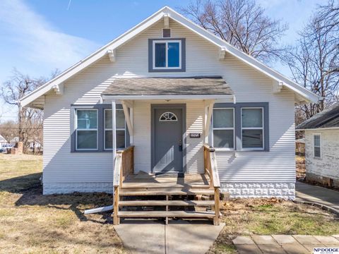 Photo of 3523 N 40th Street, Omaha, NE 68111 (MLS # 22607155)