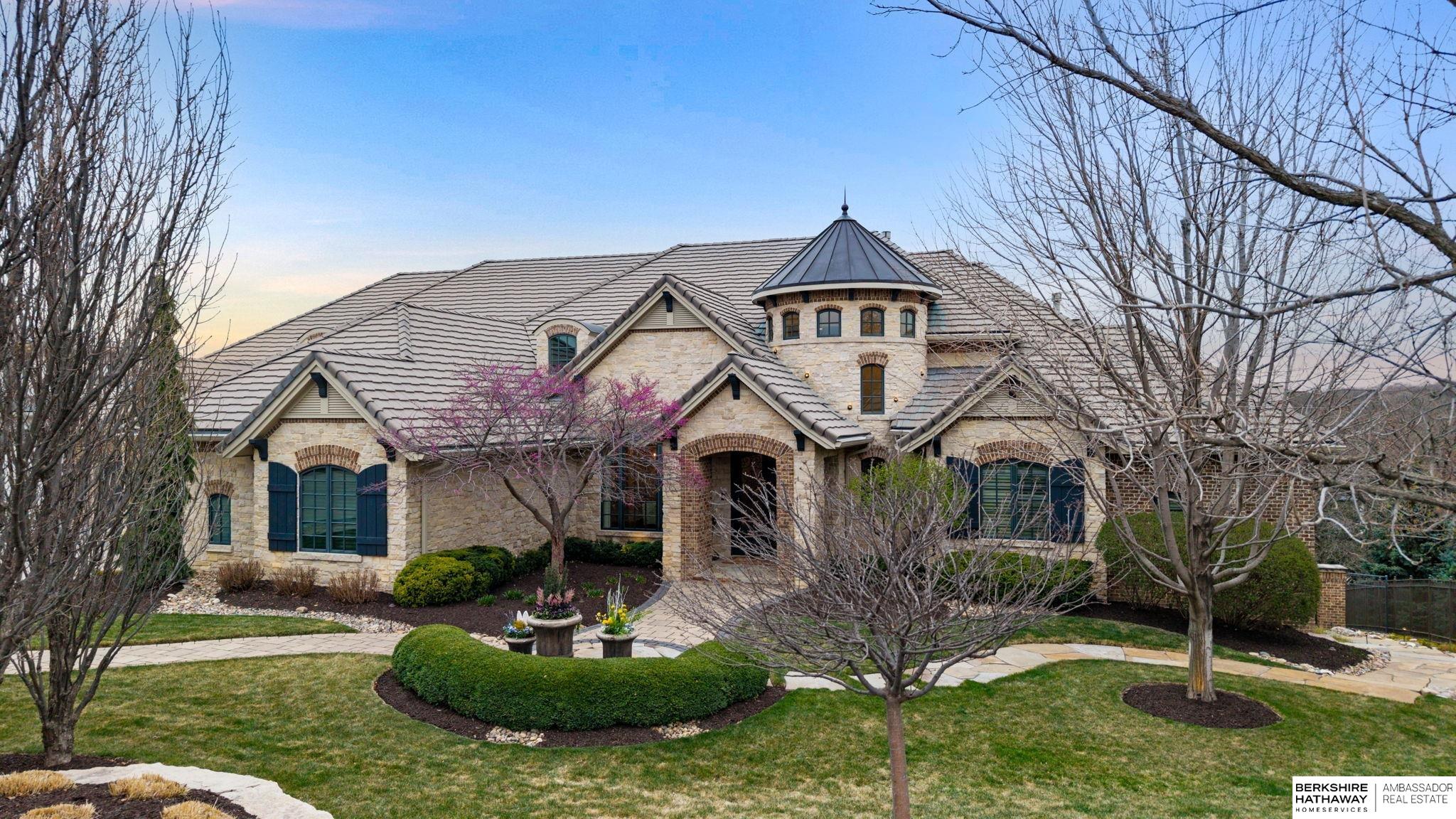 3511 S 228th Terrace