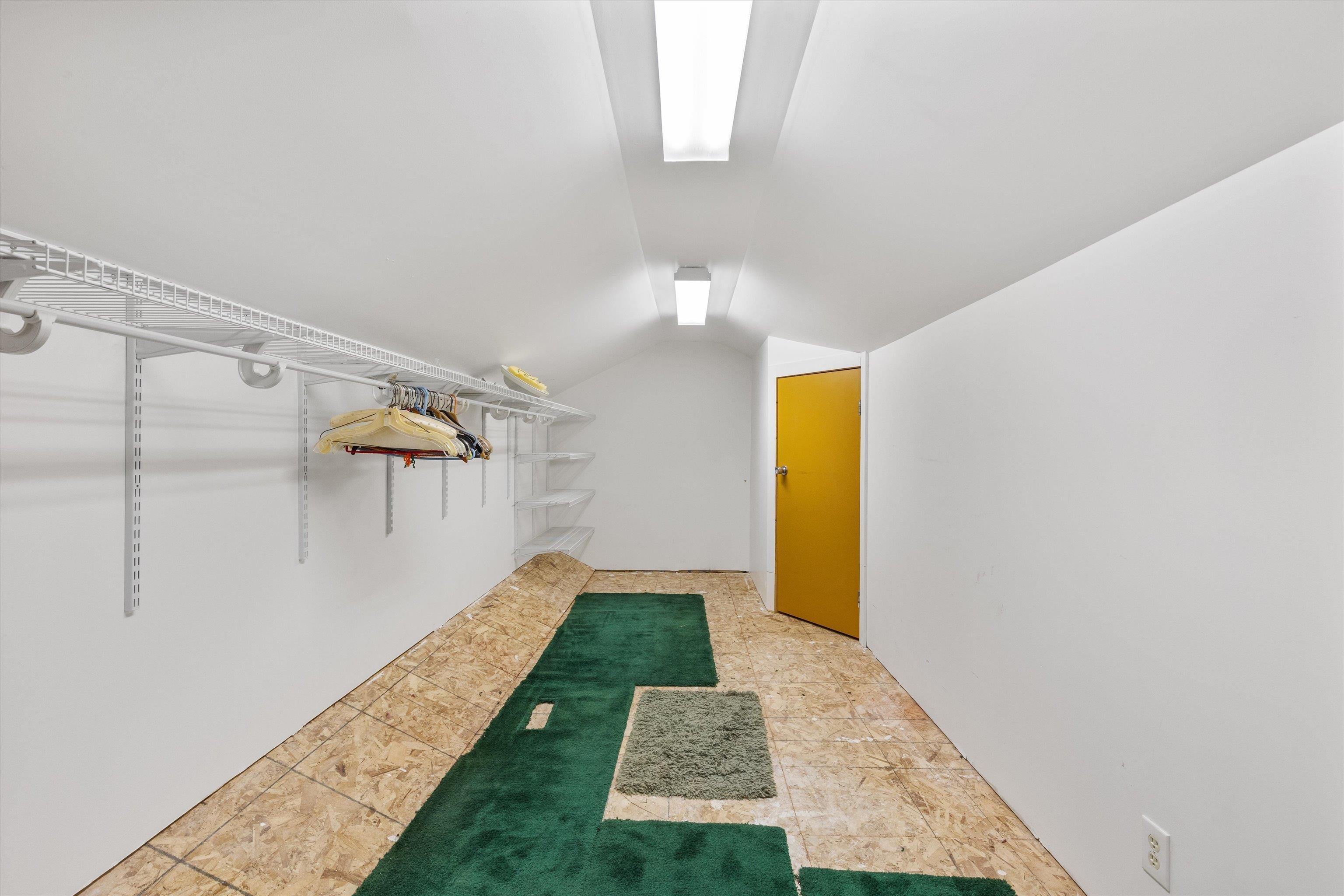 Ralston, Nebraska 68127, United States, 4 Bedrooms Bedrooms, ,2 BathroomsBathrooms,Residential,Pending,151214