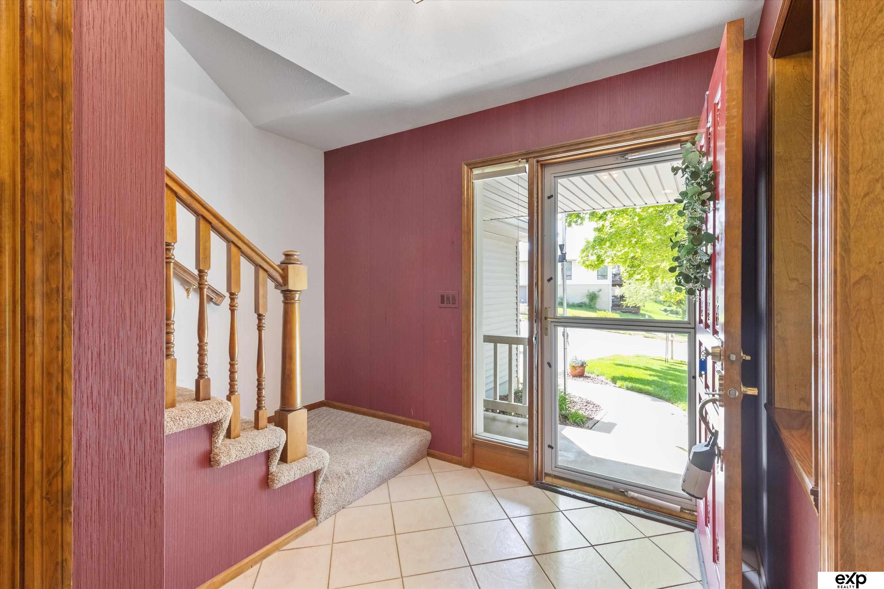 Ralston, Nebraska 68127, United States, 4 Bedrooms Bedrooms, ,2 BathroomsBathrooms,Residential,Pending,151214