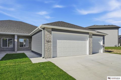 Photo of 5831 S 95th Street, Lincoln, NE 68526 (MLS # 22532387)