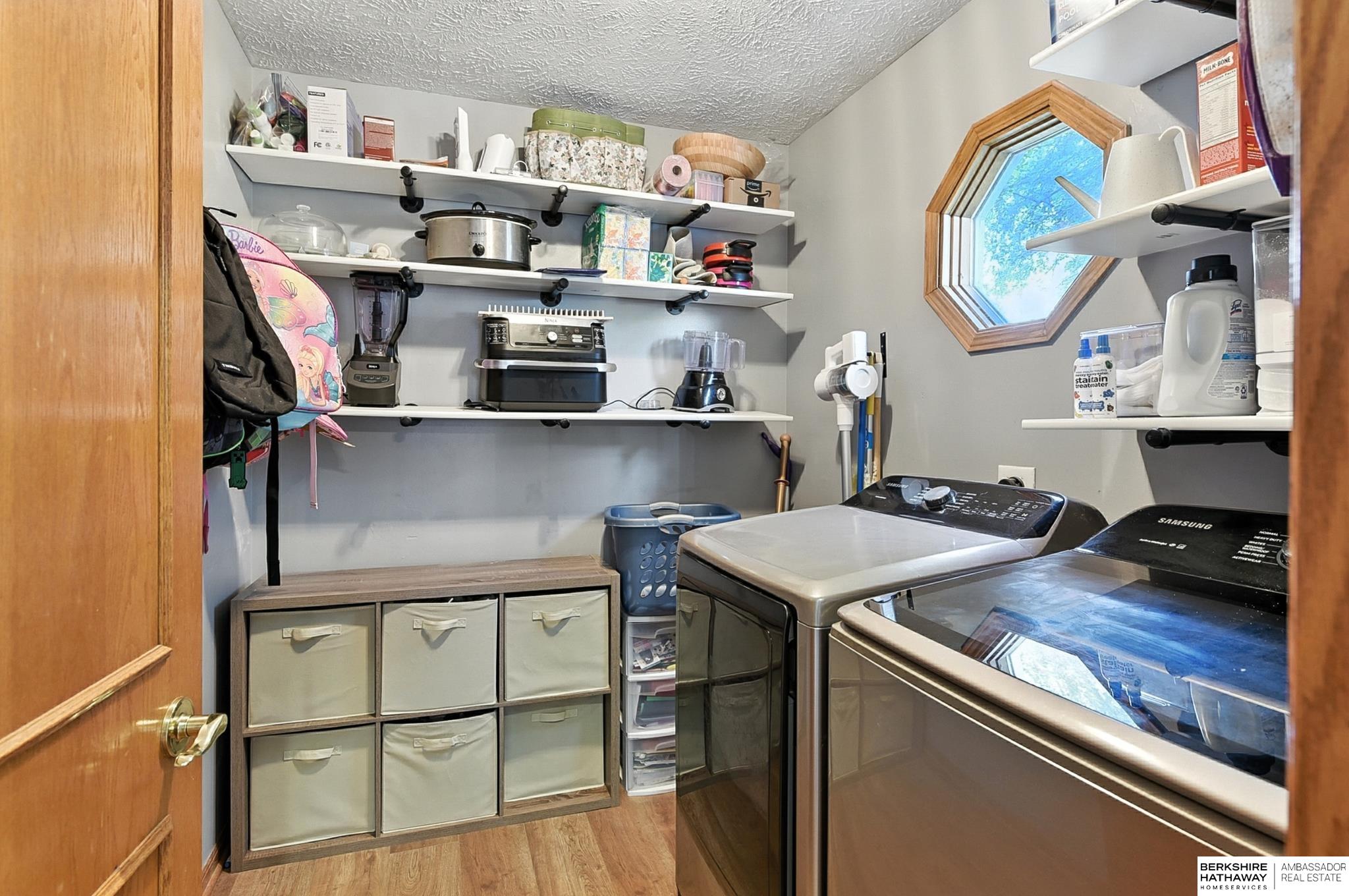 Omaha, Nebraska 68138, United States, 4 Bedrooms Bedrooms, ,3 BathroomsBathrooms,Residential,Active,192095