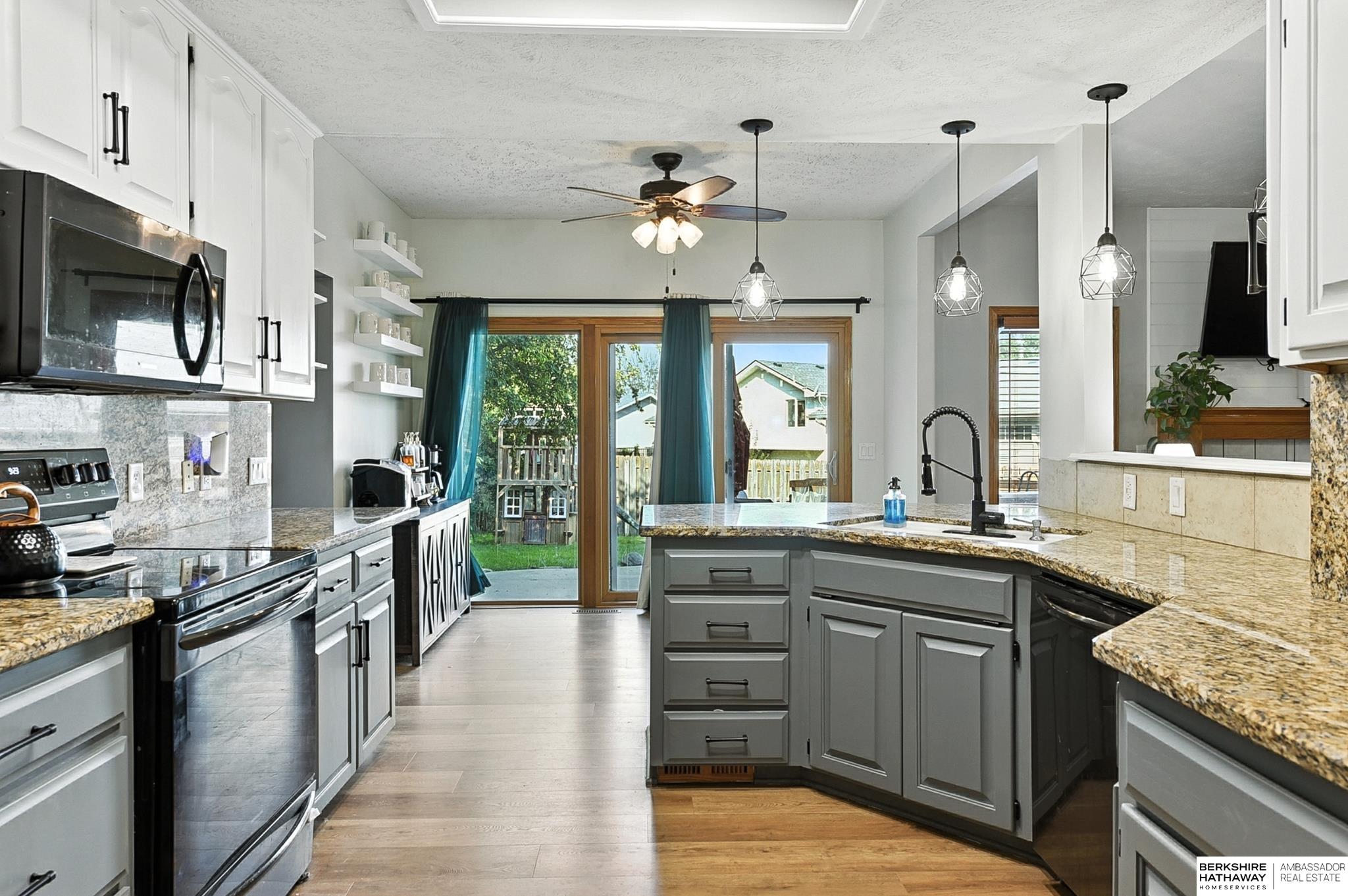 Omaha, Nebraska 68138, United States, 4 Bedrooms Bedrooms, ,3 BathroomsBathrooms,Residential,Active,192095