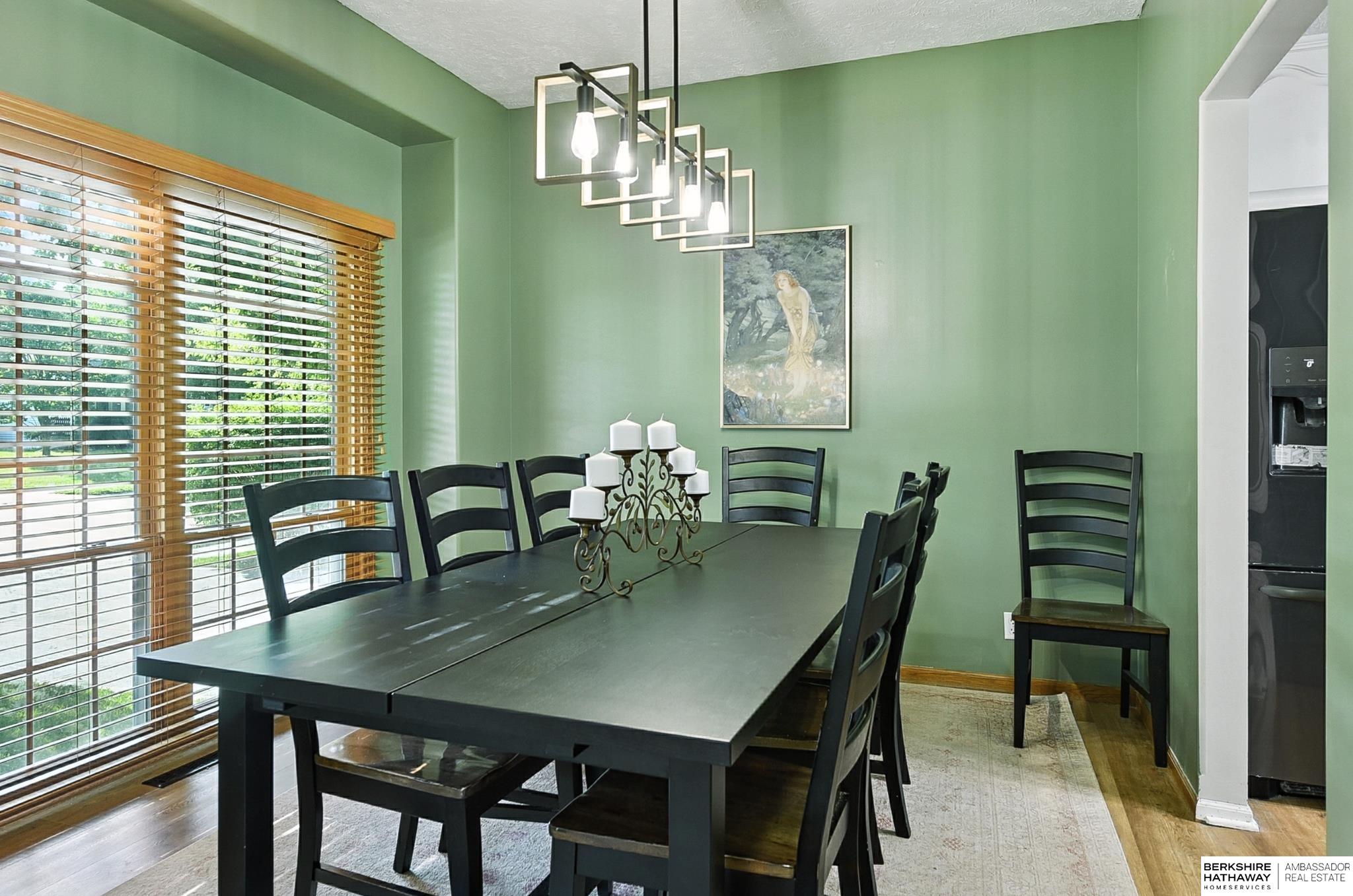 Omaha, Nebraska 68138, United States, 4 Bedrooms Bedrooms, ,3 BathroomsBathrooms,Residential,Active,192095