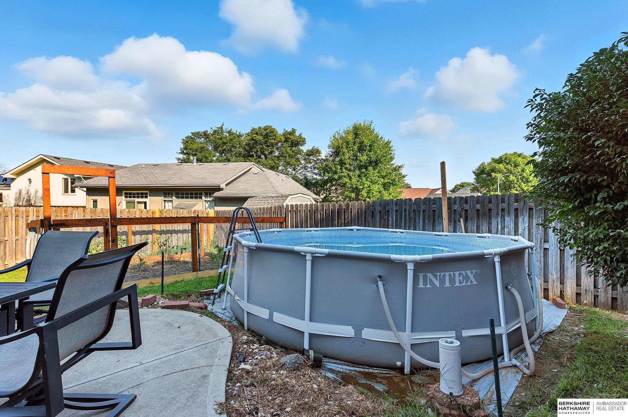 Omaha, Nebraska 68138, United States, 4 Bedrooms Bedrooms, ,3 BathroomsBathrooms,Residential,Active,192095