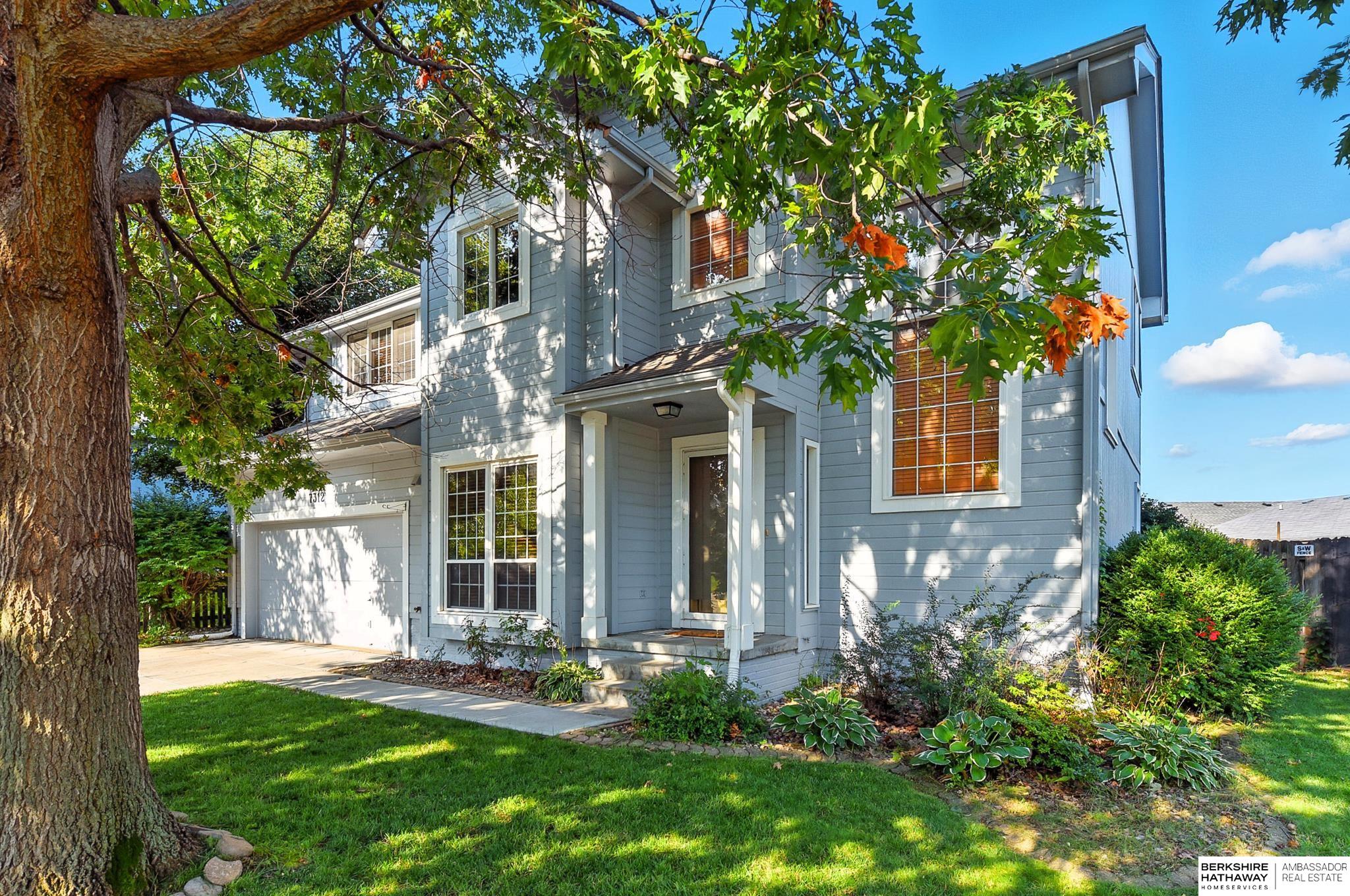 Omaha, Nebraska 68138, United States, 4 Bedrooms Bedrooms, ,3 BathroomsBathrooms,Residential,Active,192095