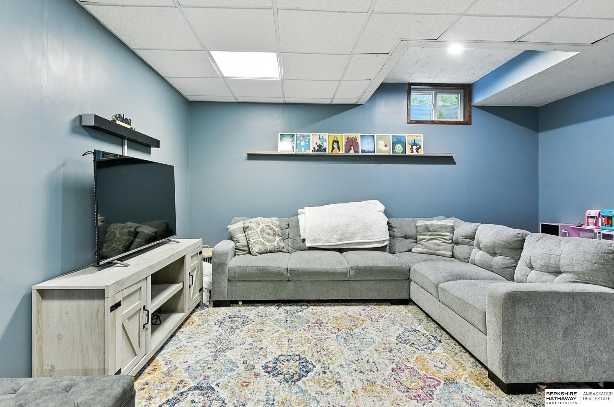 Omaha, Nebraska 68138, United States, 4 Bedrooms Bedrooms, ,3 BathroomsBathrooms,Residential,Active,192095