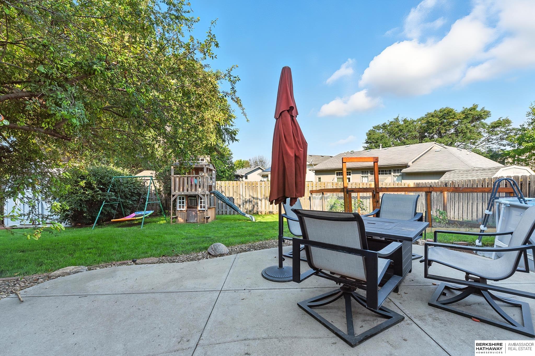 Omaha, Nebraska 68138, United States, 4 Bedrooms Bedrooms, ,3 BathroomsBathrooms,Residential,Active,192095