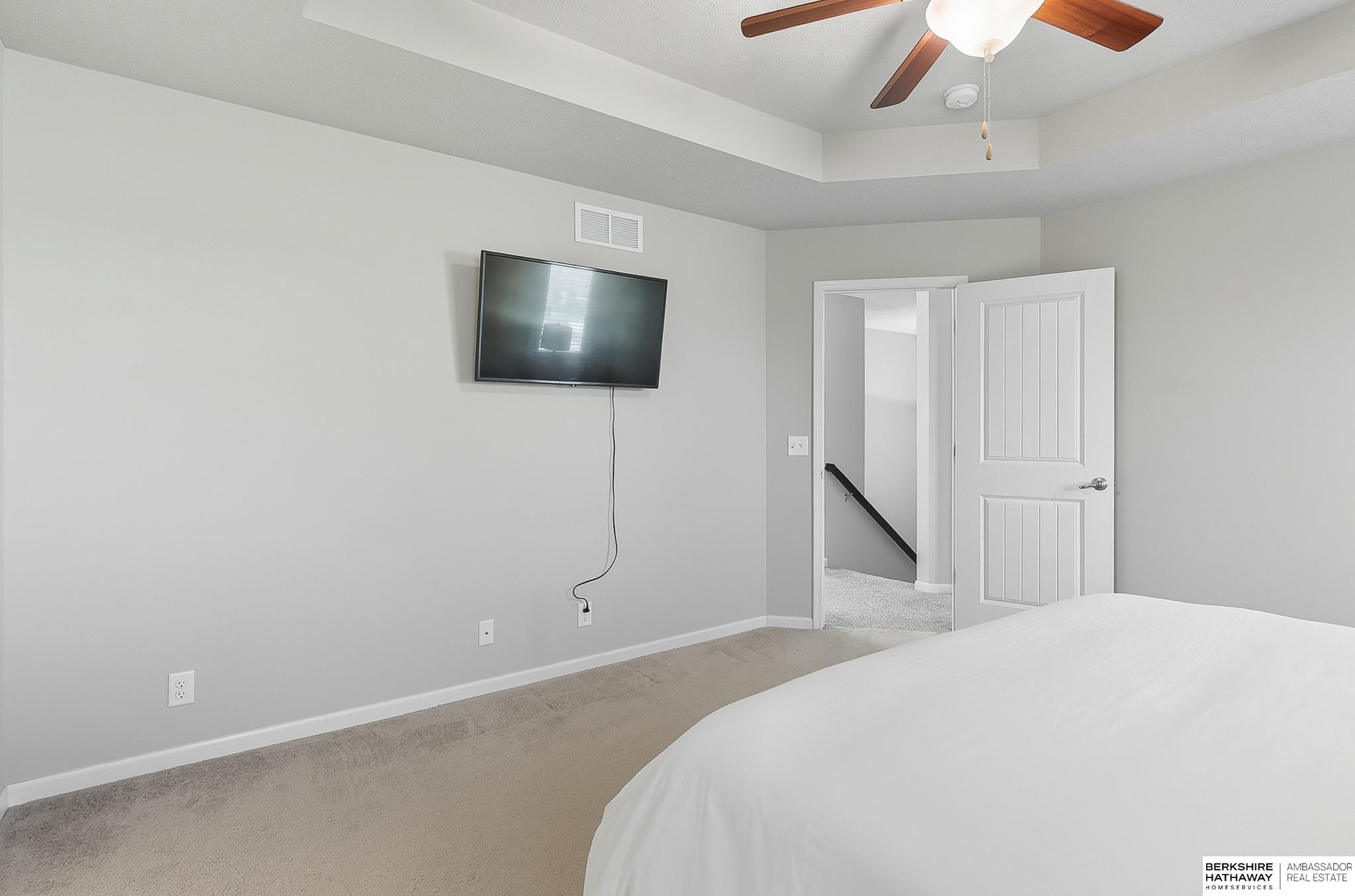 Omaha, Nebraska 68142, United States, 3 Bedrooms Bedrooms, ,2 BathroomsBathrooms,Residential,Active,225271