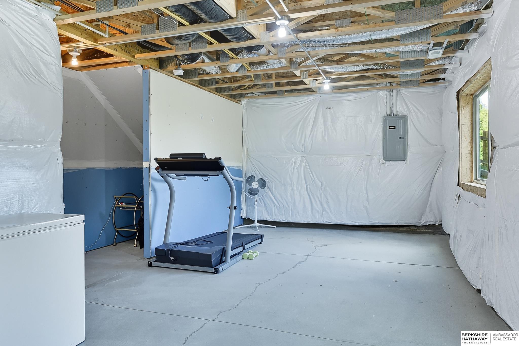 Omaha, Nebraska 68142, United States, 3 Bedrooms Bedrooms, ,2 BathroomsBathrooms,Residential,Active,225271