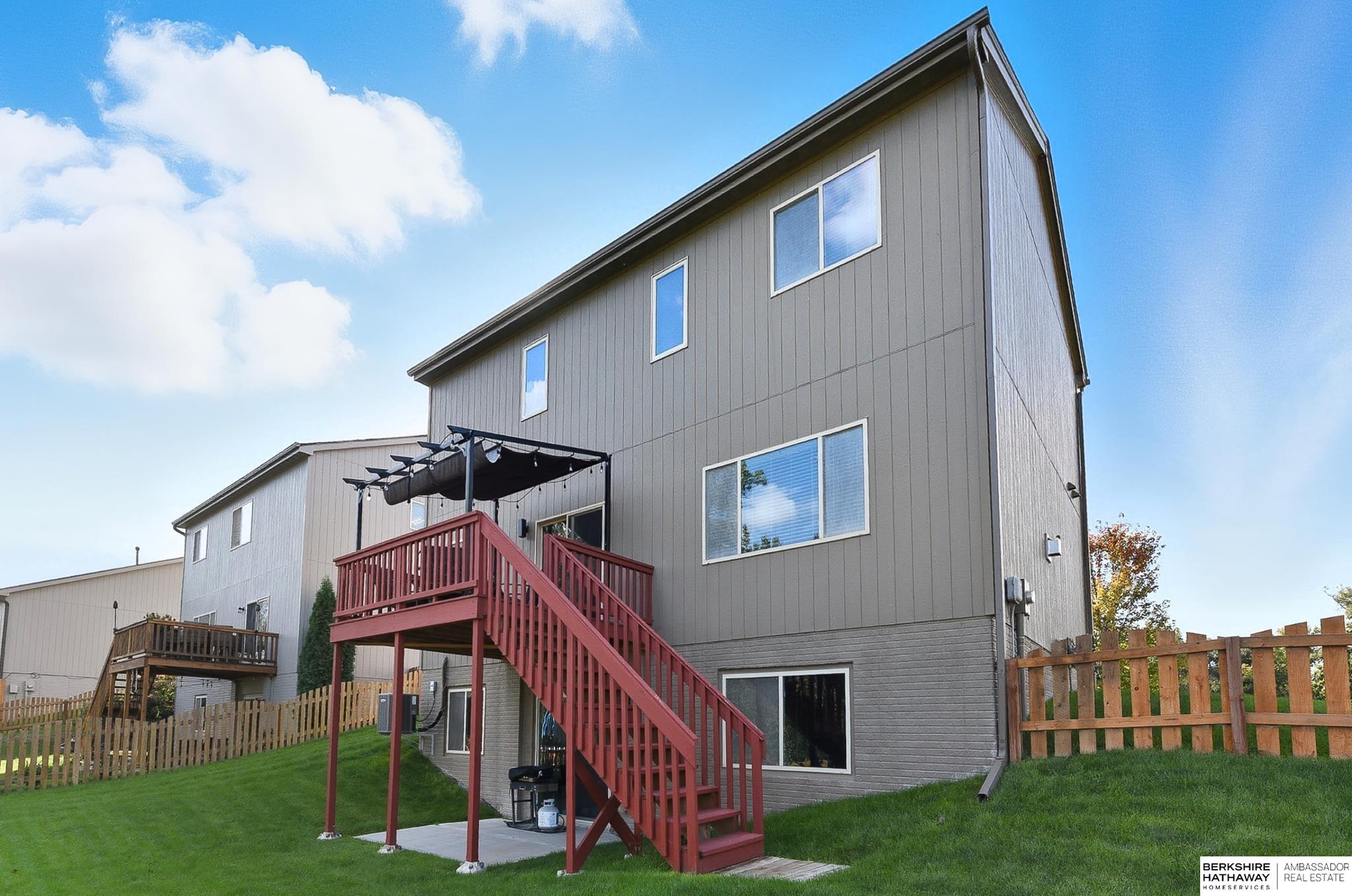 Omaha, Nebraska 68142, United States, 3 Bedrooms Bedrooms, ,2 BathroomsBathrooms,Residential,Active,225271