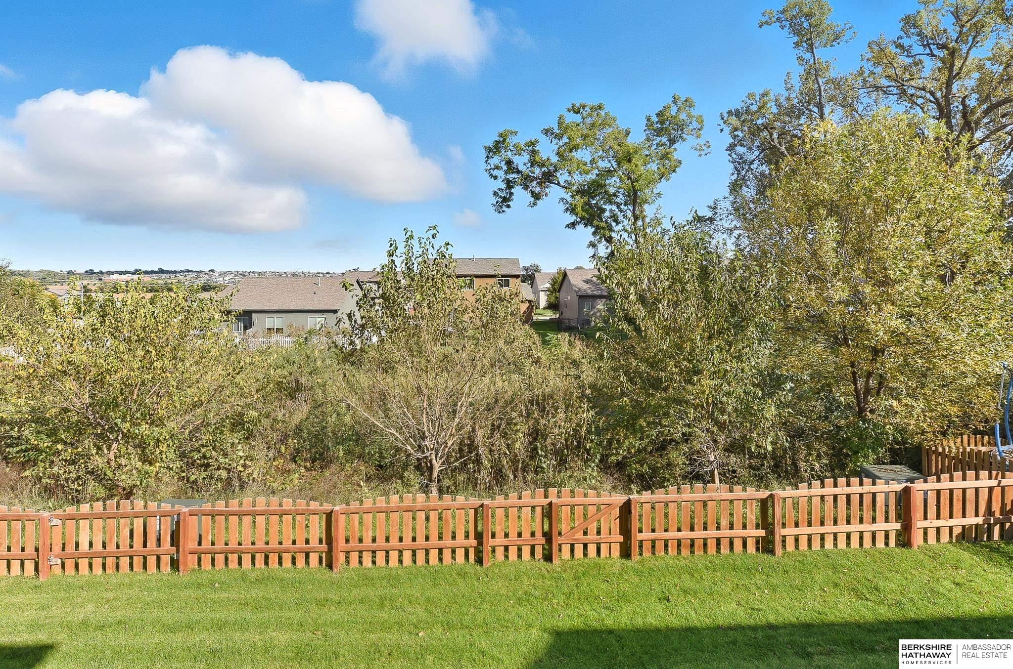 Omaha, Nebraska 68142, United States, 3 Bedrooms Bedrooms, ,2 BathroomsBathrooms,Residential,Active,225271