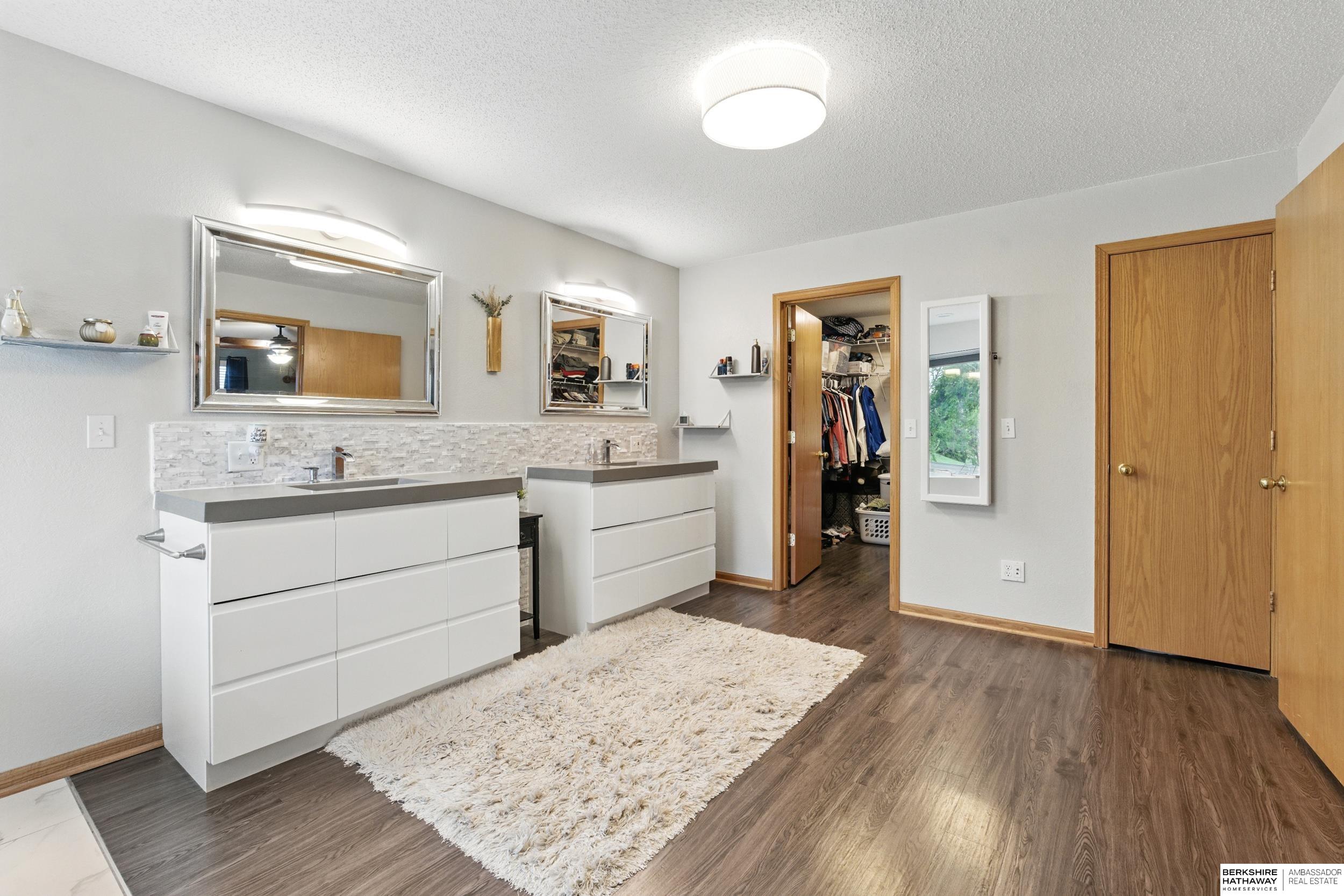 Woodbine, Iowa 51579, United States, 3 Bedrooms Bedrooms, ,3 BathroomsBathrooms,Residential,Active,136011