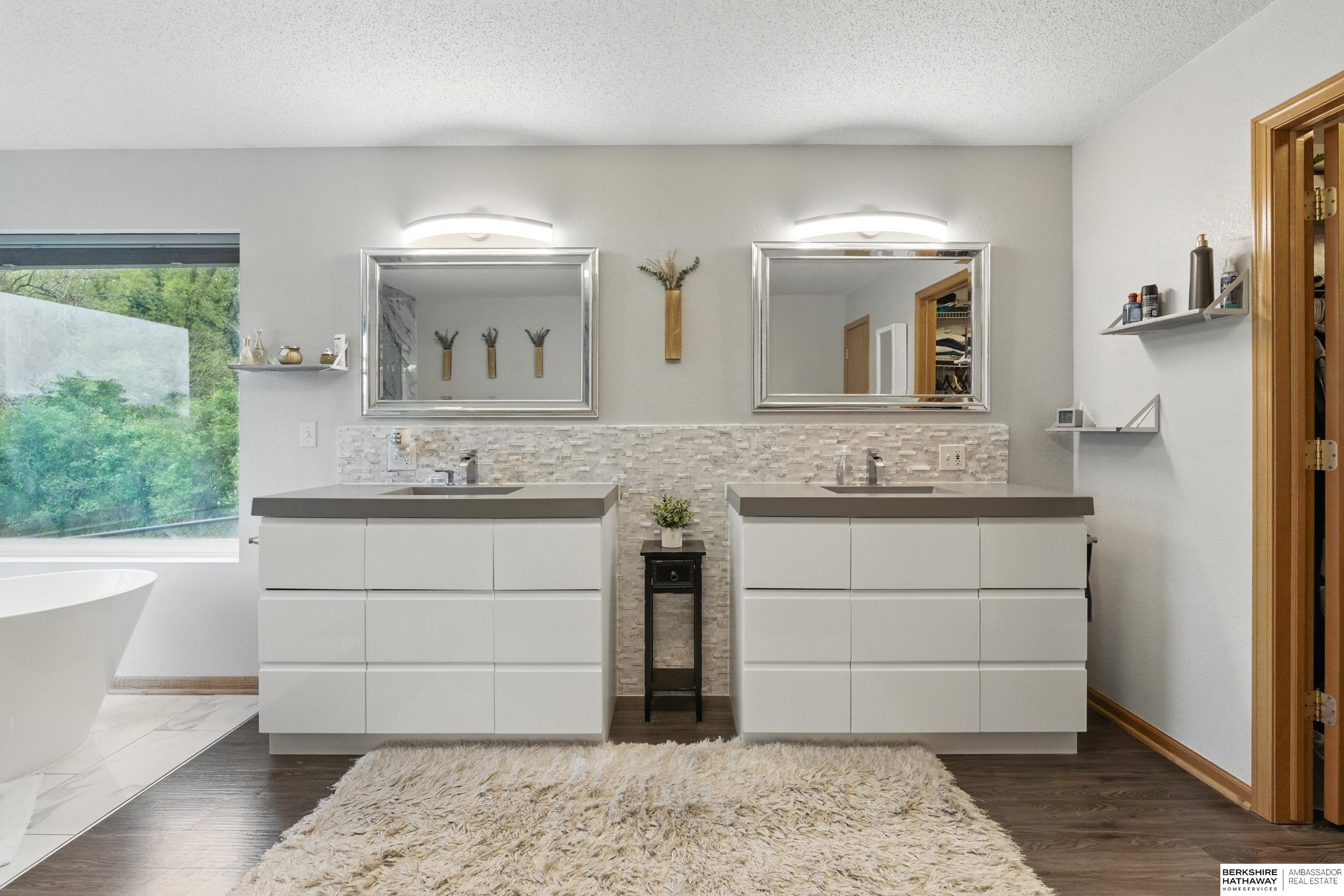 Woodbine, Iowa 51579, United States, 3 Bedrooms Bedrooms, ,3 BathroomsBathrooms,Residential,Active,136011