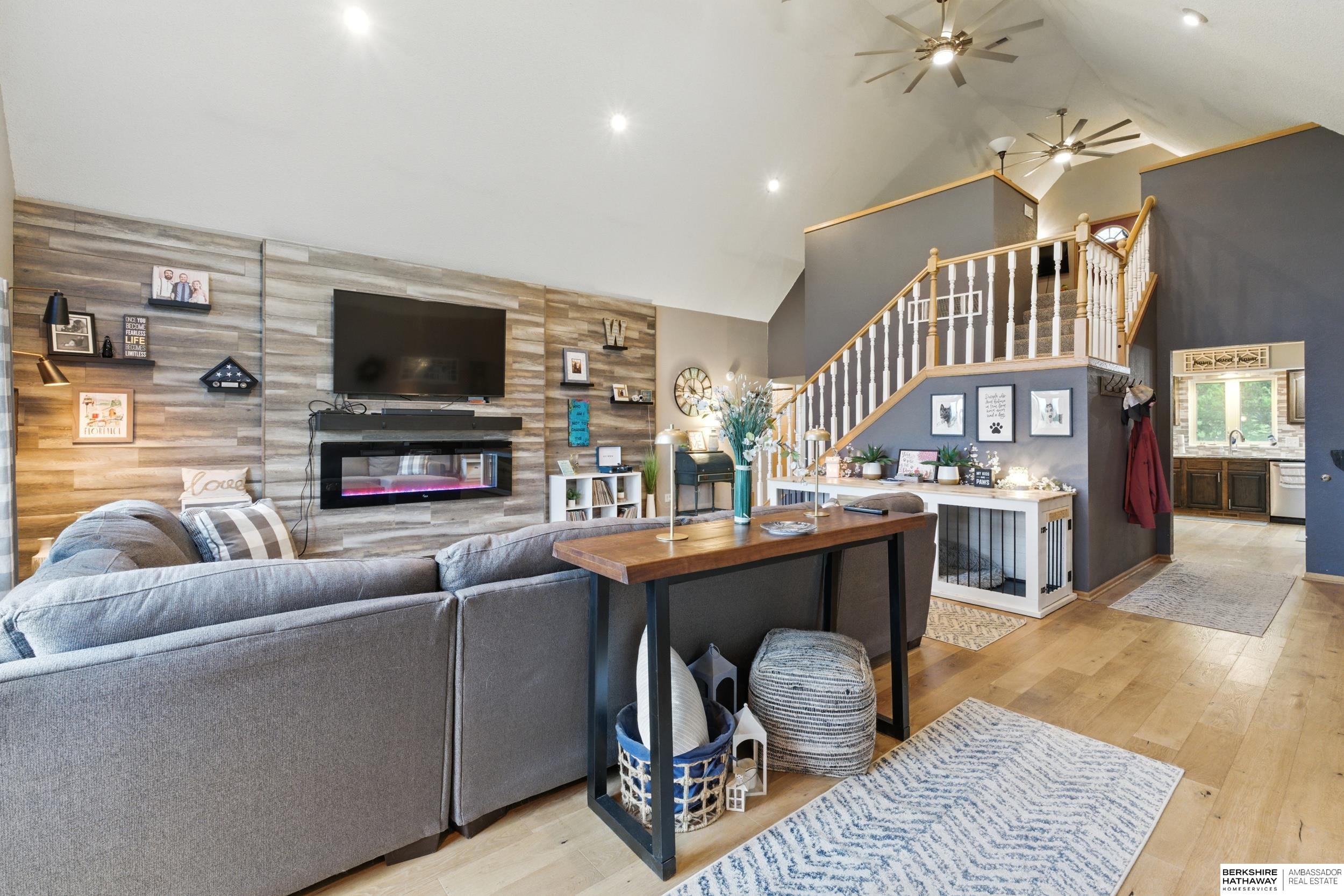 Woodbine, Iowa 51579, United States, 3 Bedrooms Bedrooms, ,3 BathroomsBathrooms,Residential,Active,136011