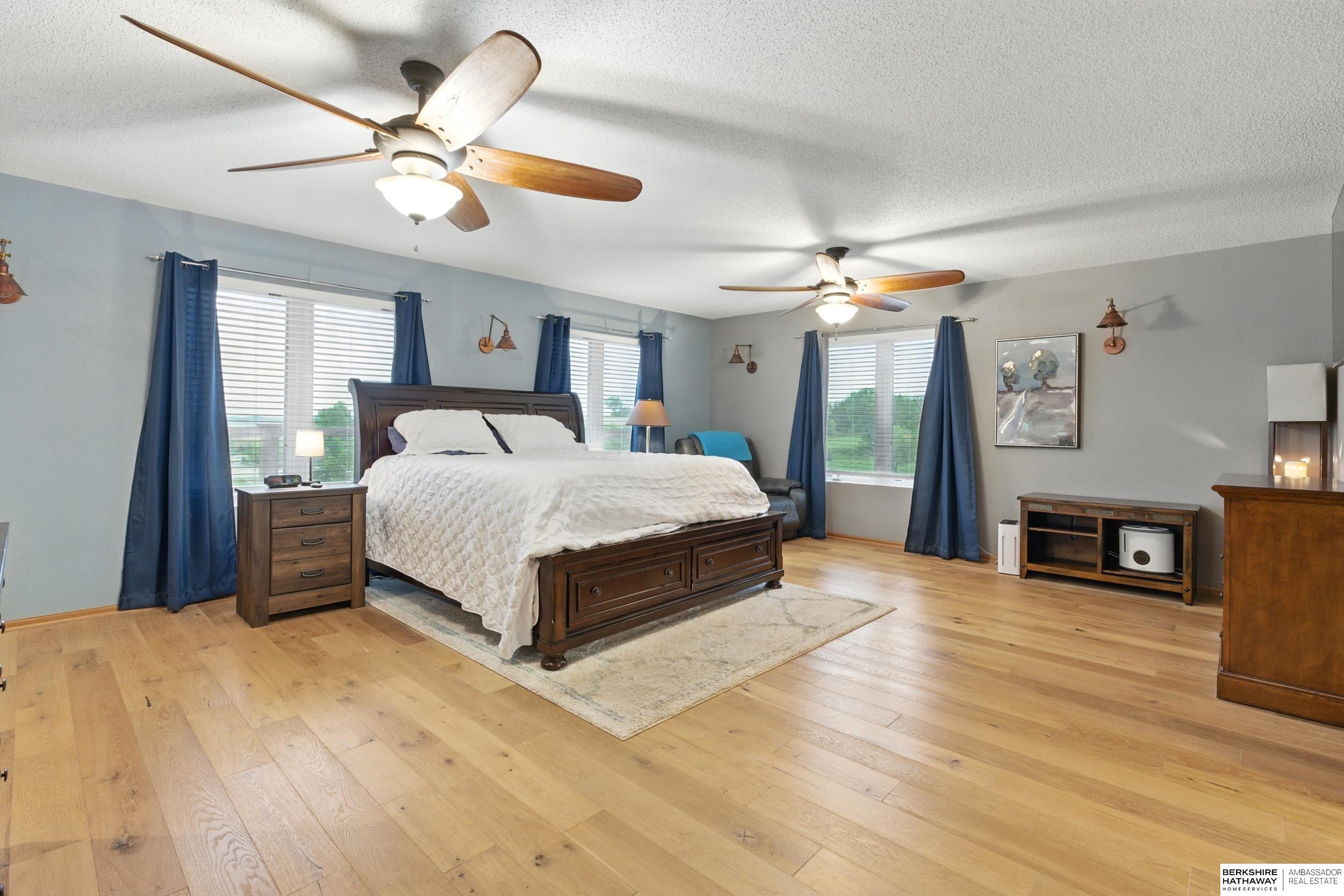 Woodbine, Iowa 51579, United States, 3 Bedrooms Bedrooms, ,3 BathroomsBathrooms,Residential,Active,136011