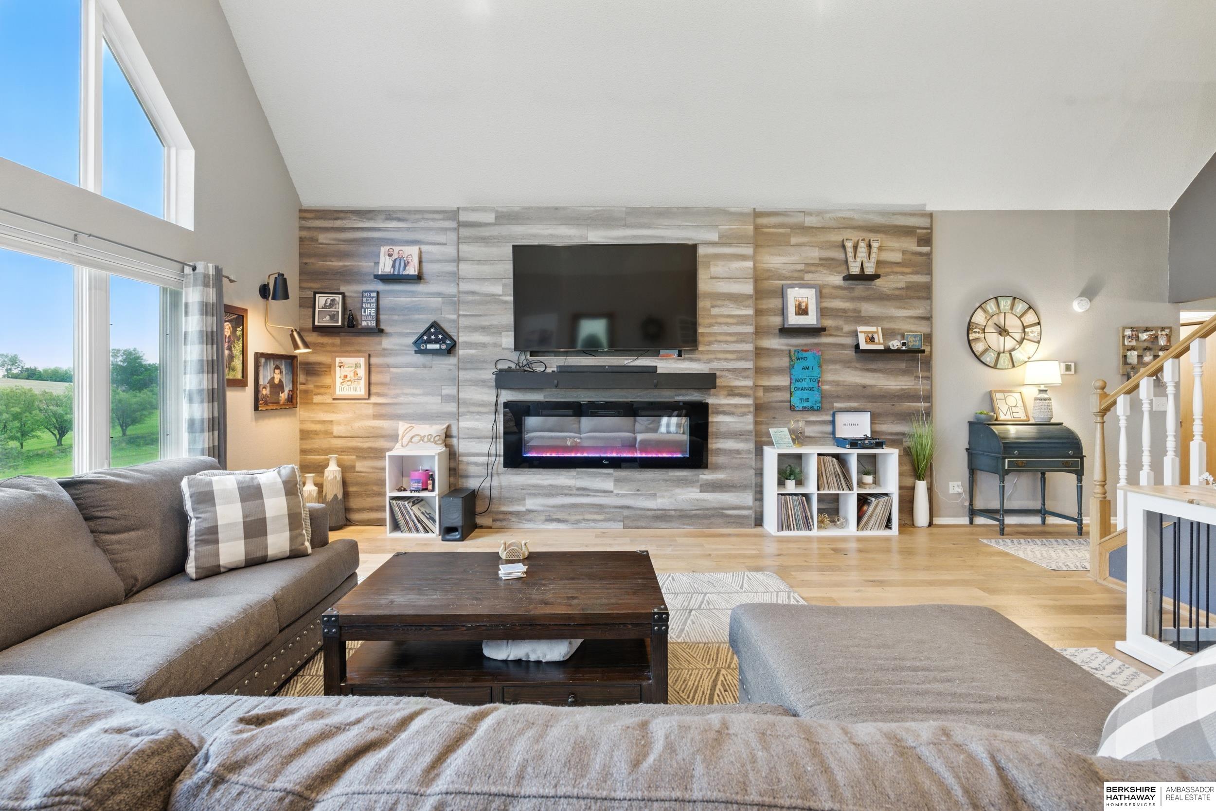 Woodbine, Iowa 51579, United States, 3 Bedrooms Bedrooms, ,3 BathroomsBathrooms,Residential,Active,136011