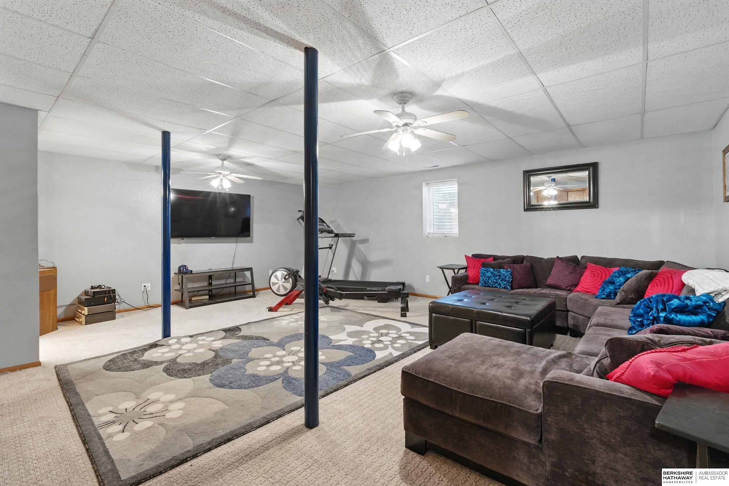 Woodbine, Iowa 51579, United States, 3 Bedrooms Bedrooms, ,3 BathroomsBathrooms,Residential,Active,136011