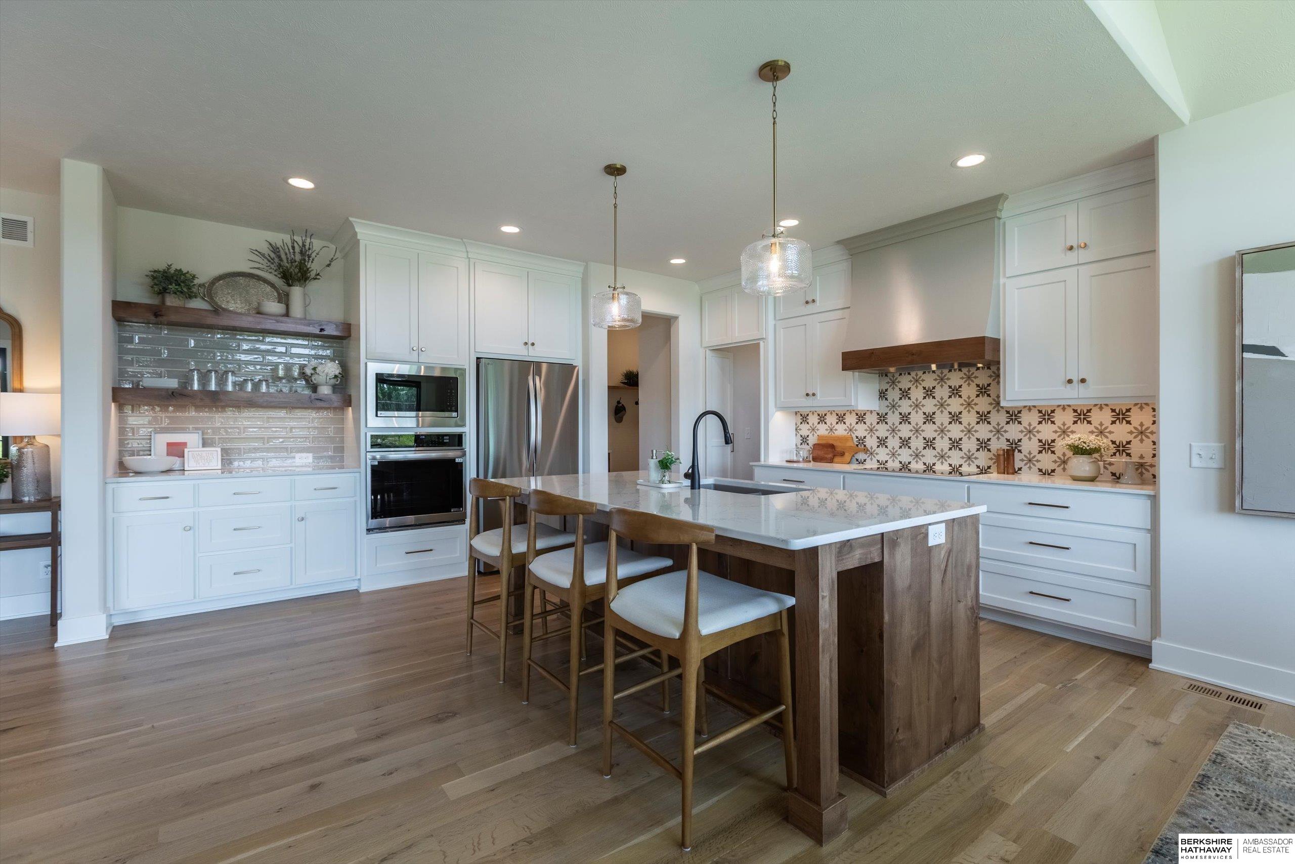 Gretna, Nebraska 68028, United States, 5 Bedrooms Bedrooms, ,3 BathroomsBathrooms,Residential,Active,132161