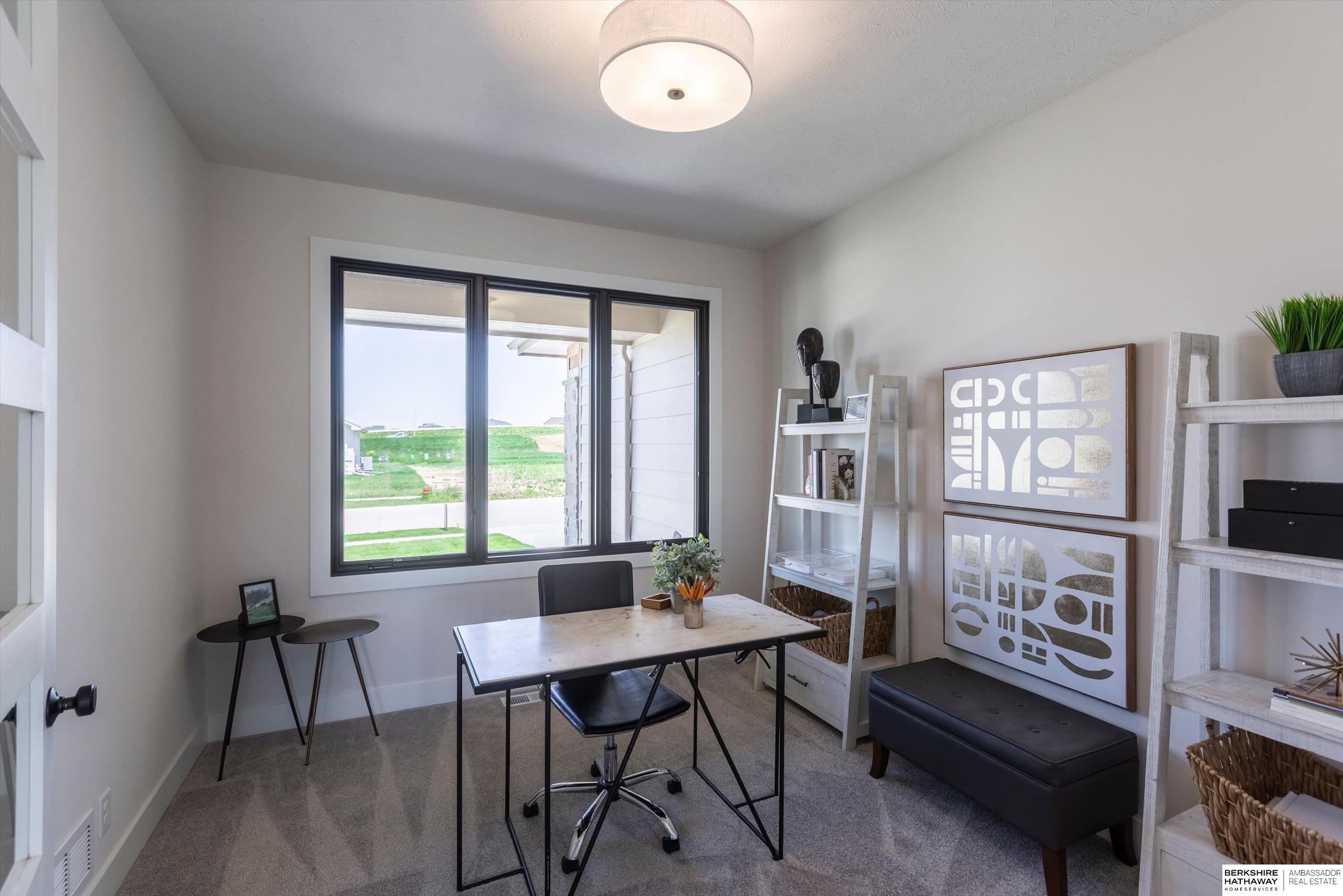 Gretna, Nebraska 68028, United States, 5 Bedrooms Bedrooms, ,3 BathroomsBathrooms,Residential,Active,132161