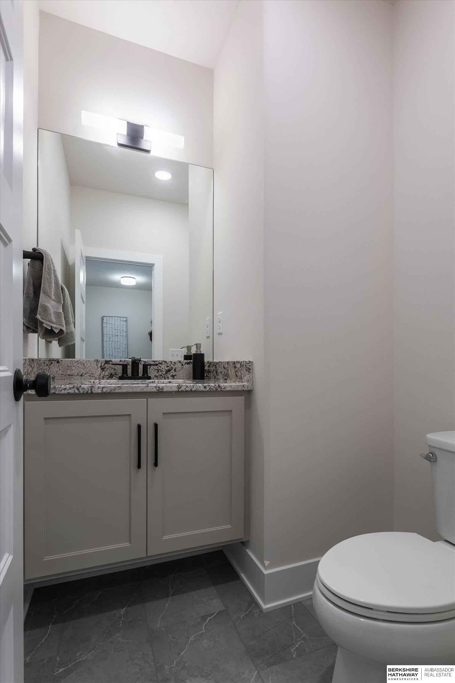 Gretna, Nebraska 68028, United States, 5 Bedrooms Bedrooms, ,3 BathroomsBathrooms,Residential,Active,132161