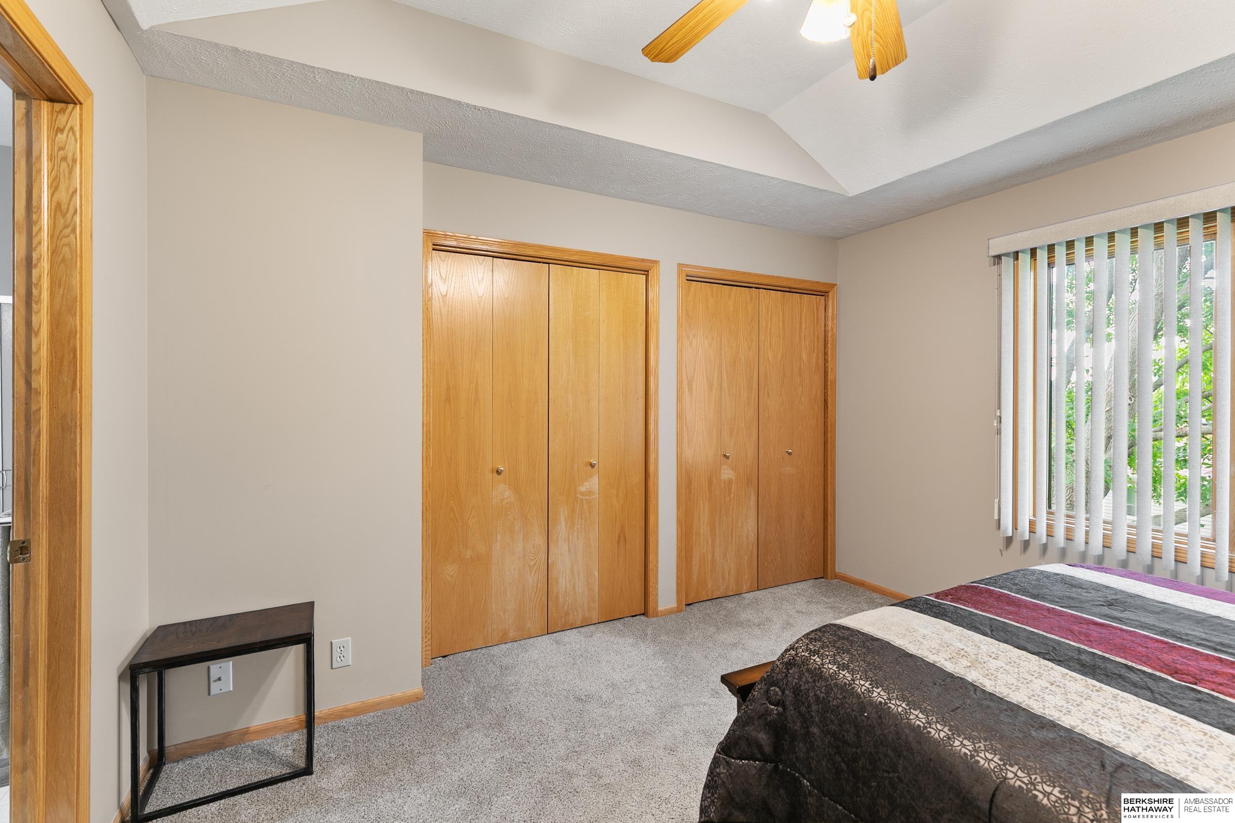 Lincoln, Nebraska 68516, United States, 3 Bedrooms Bedrooms, ,3 BathroomsBathrooms,Residential,Active,218903