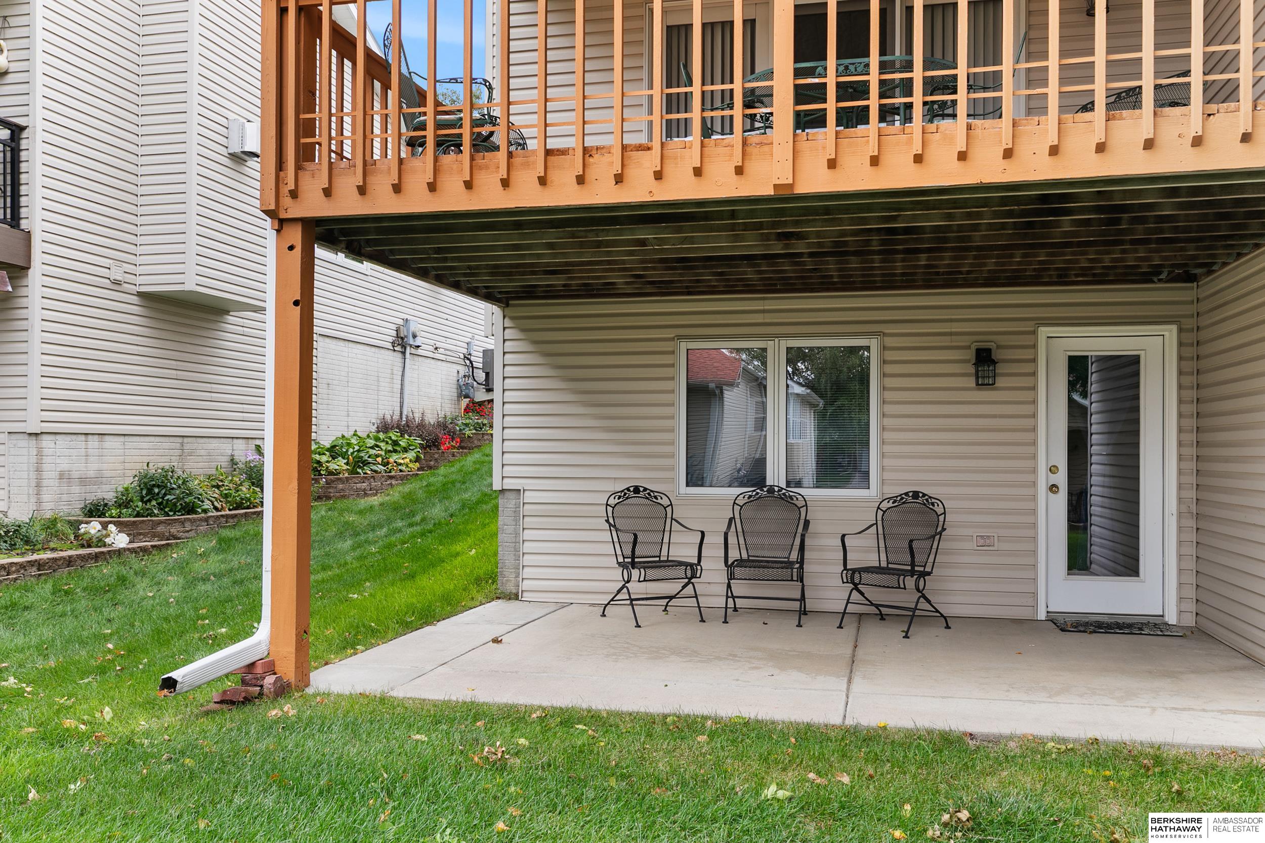 Lincoln, Nebraska 68516, United States, 3 Bedrooms Bedrooms, ,3 BathroomsBathrooms,Residential,Active,218903