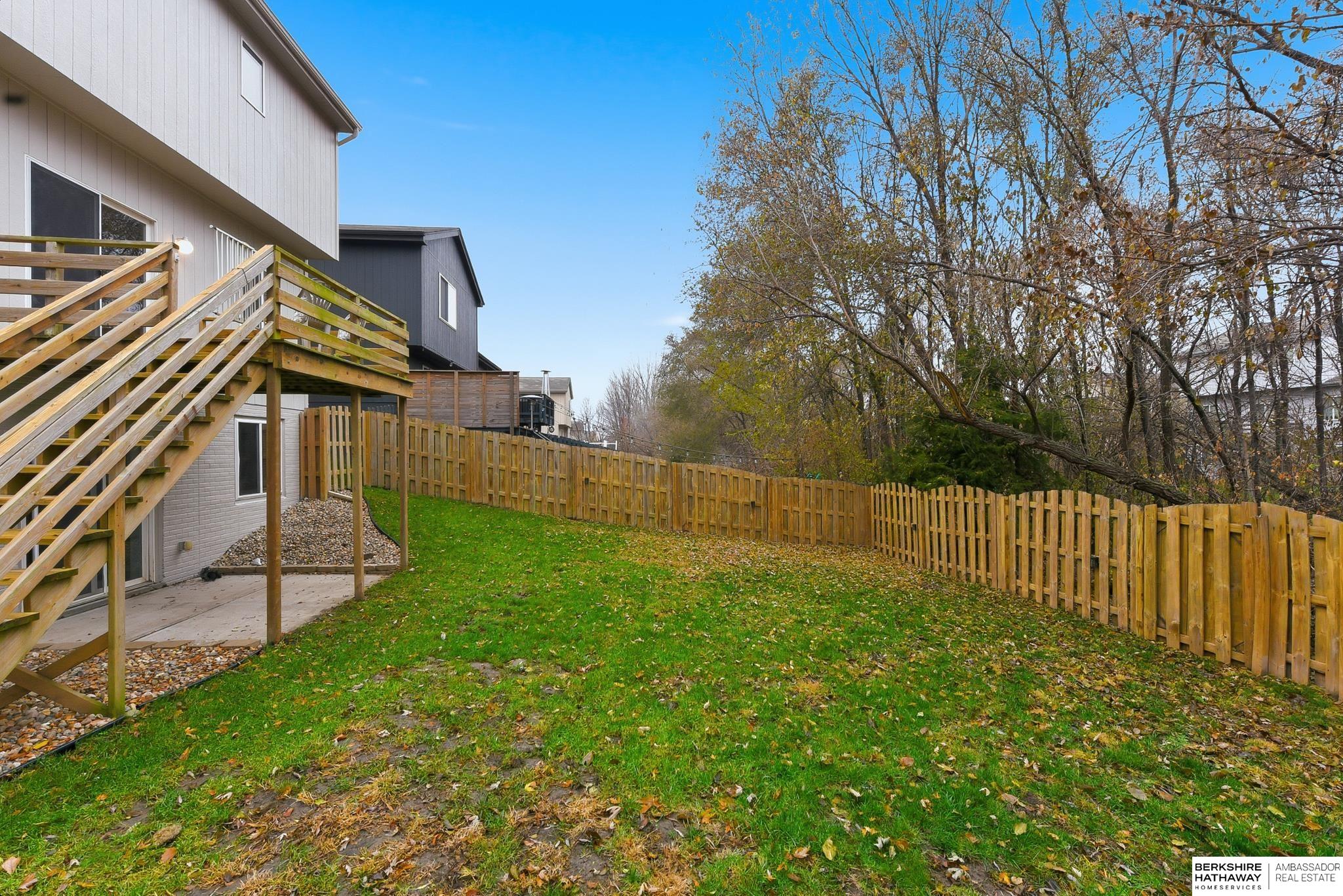 Omaha, Nebraska 68122, United States, 4 Bedrooms Bedrooms, ,3 BathroomsBathrooms,Residential,Pending,247180