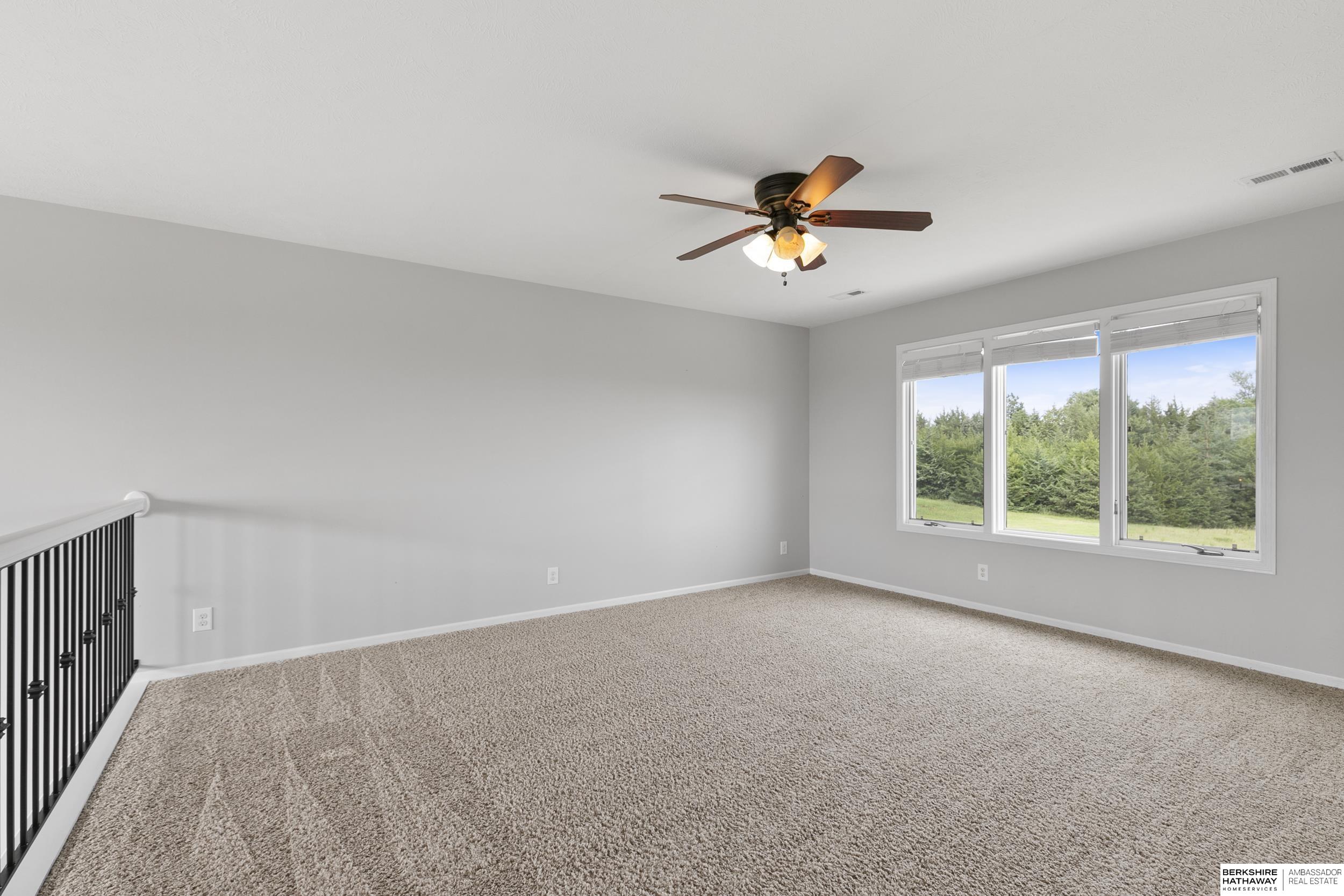 Lincoln, Nebraska 68532, United States, 4 Bedrooms Bedrooms, ,4 BathroomsBathrooms,Residential,Active,184036