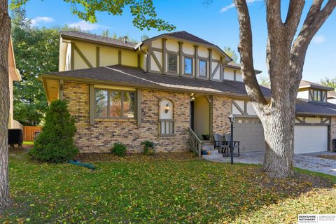 Photo of 4966 S 150th Plaza #7-W, Omaha, NE 68137 (MLS # 22532037)