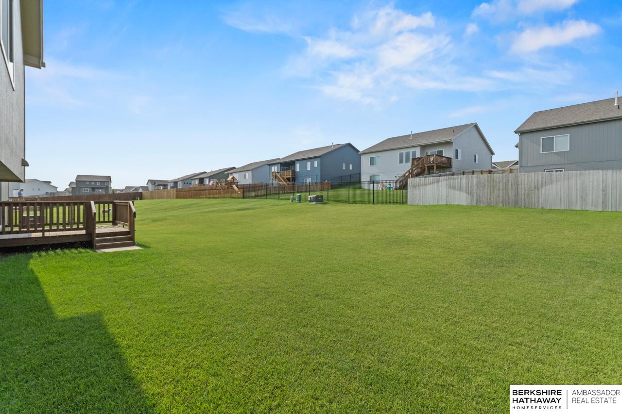 Papillion, Nebraska 68133, United States, 3 Bedrooms Bedrooms, ,2 BathroomsBathrooms,Residential,Active,221390