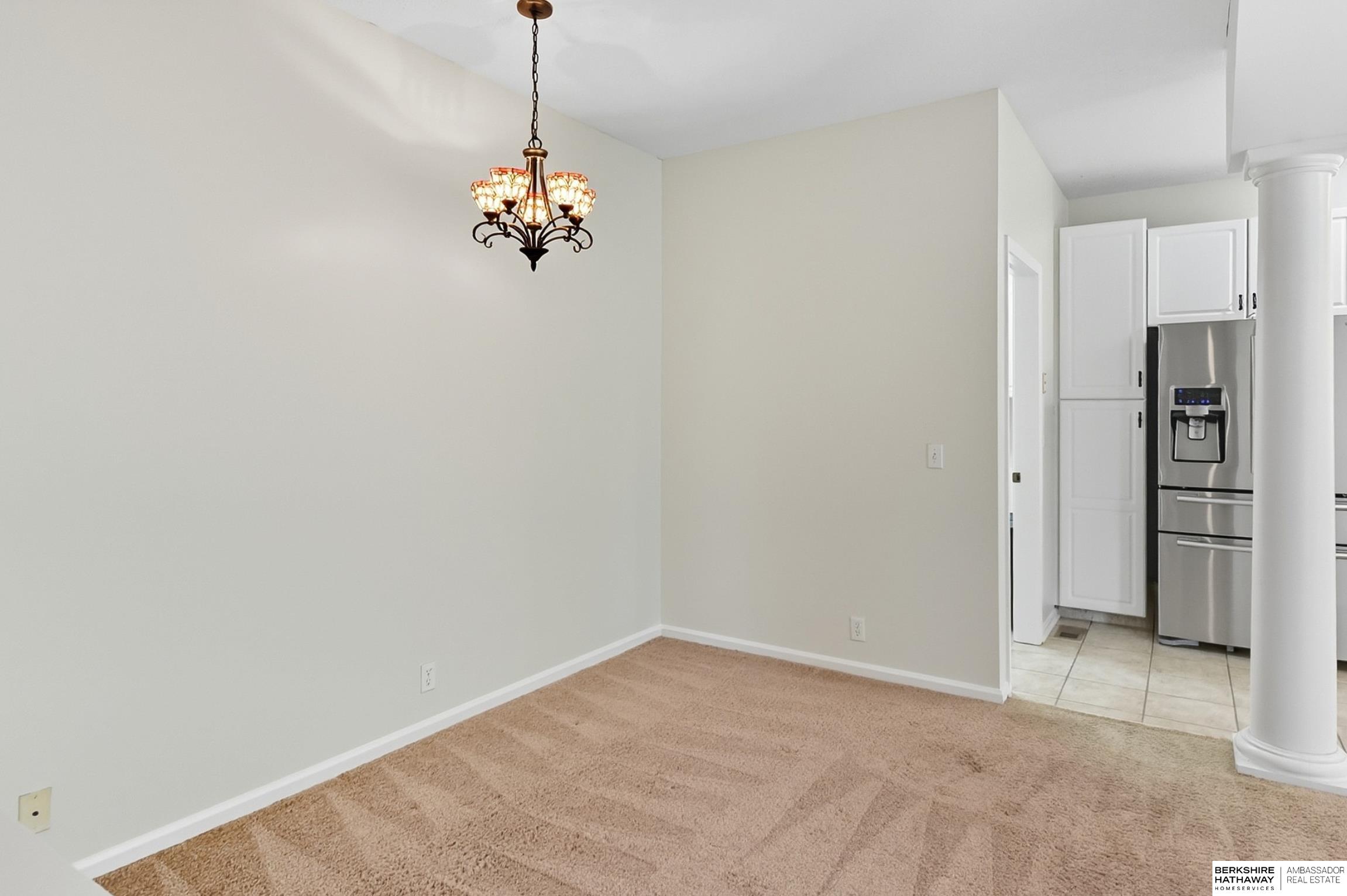 Omaha, Nebraska 68116, United States, 3 Bedrooms Bedrooms, ,3 BathroomsBathrooms,Residential,Pending,214350