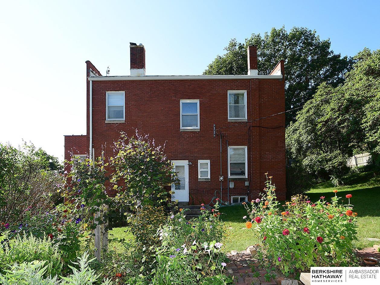 Omaha, Nebraska 68111, United States, 4 Bedrooms Bedrooms, ,2 BathroomsBathrooms,Residential,Pending,210284